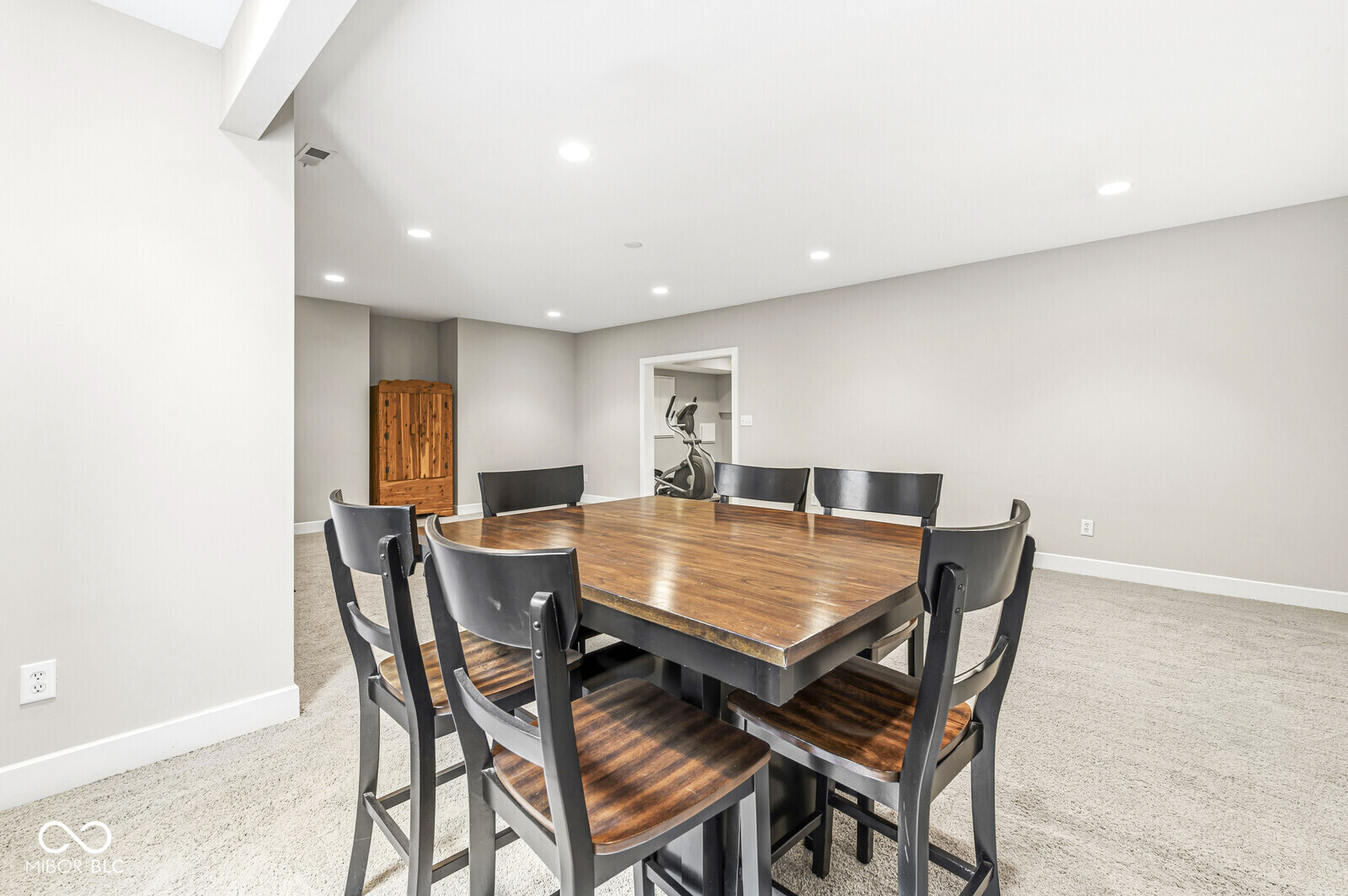 396 Morningside Drive