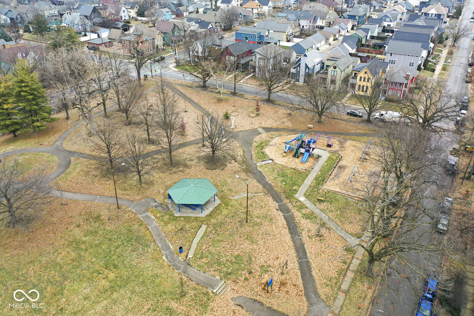 1214 E New York Street