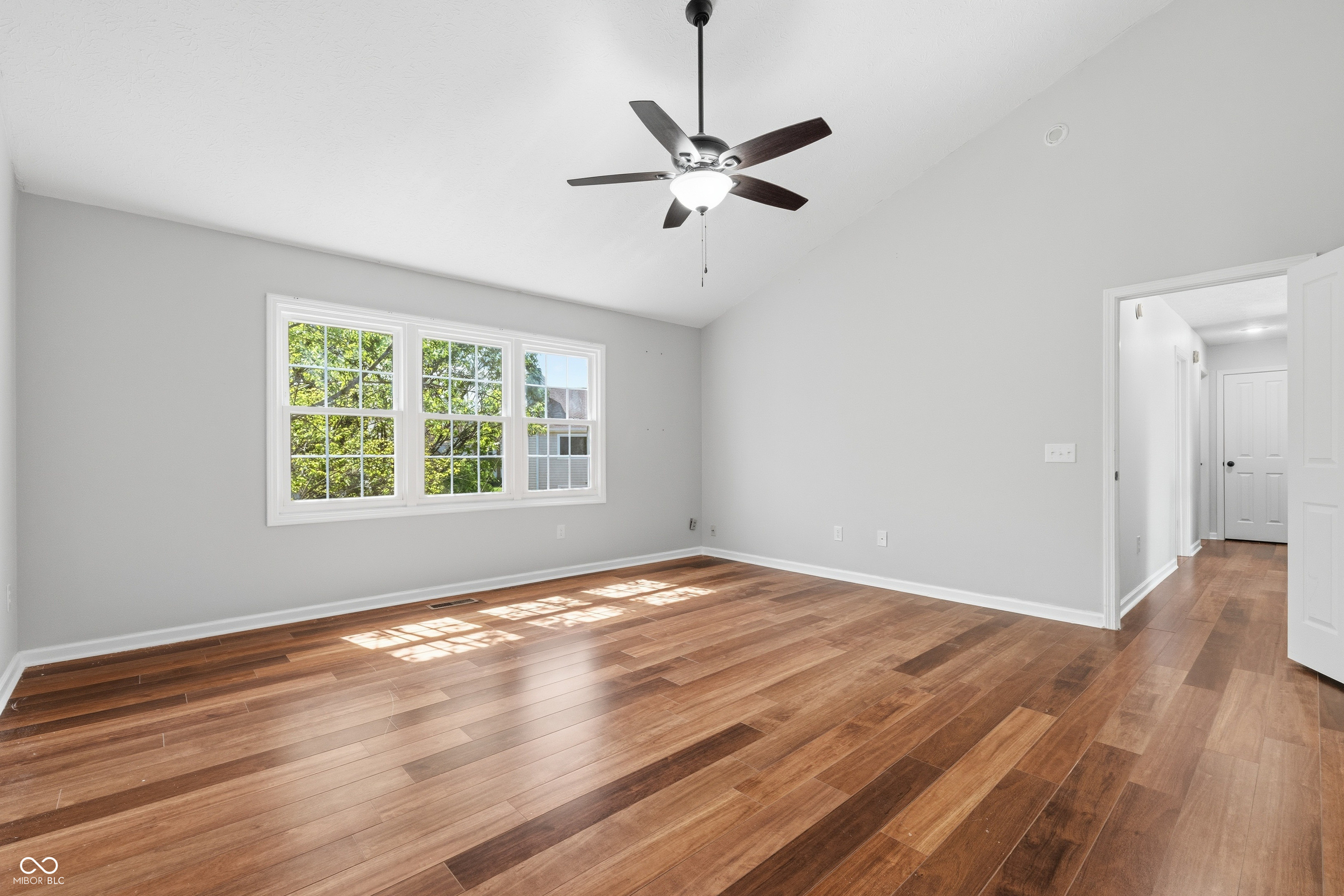 12862 Clifford Circle