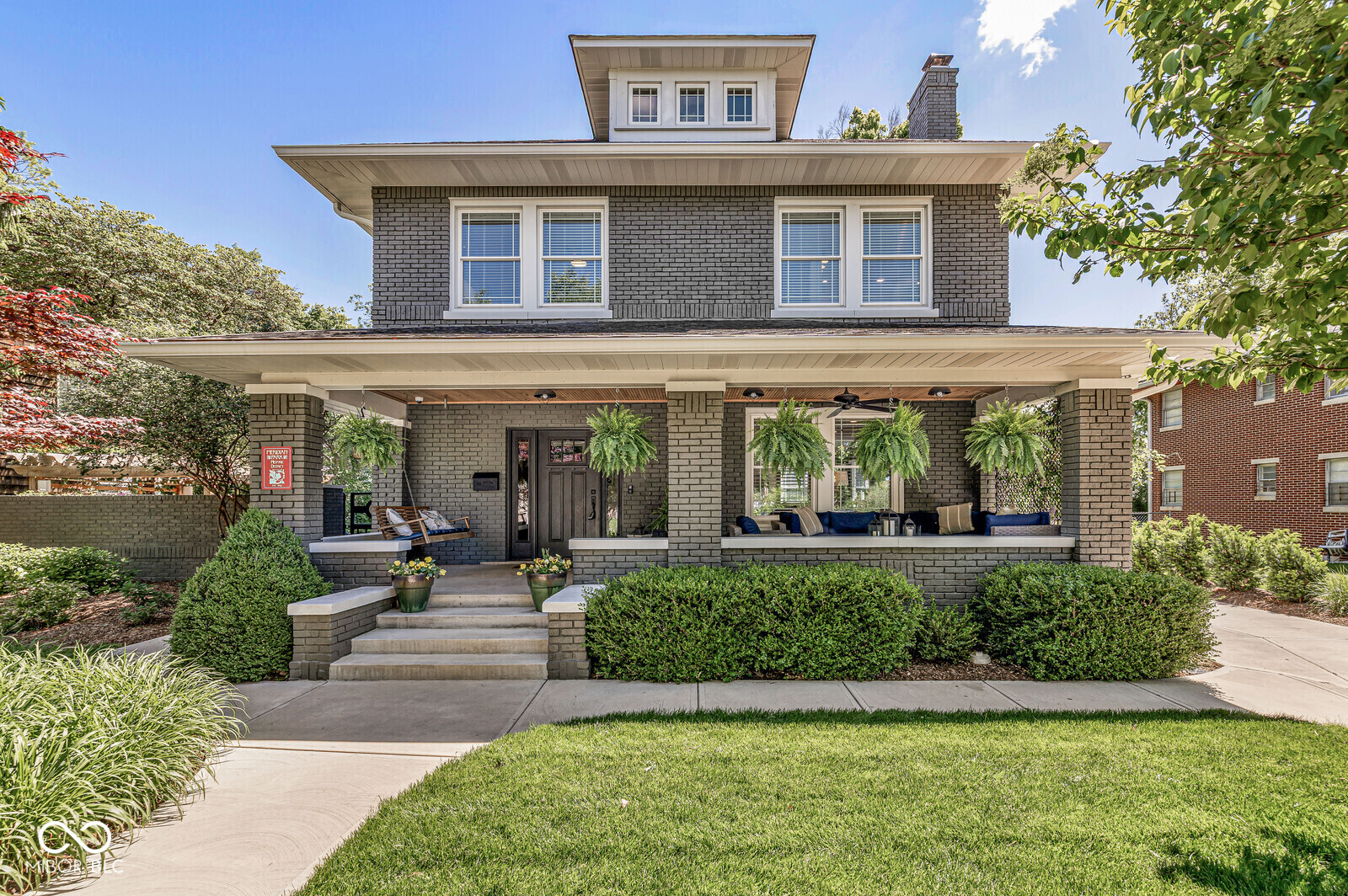 3327 N Pennsylvania Street