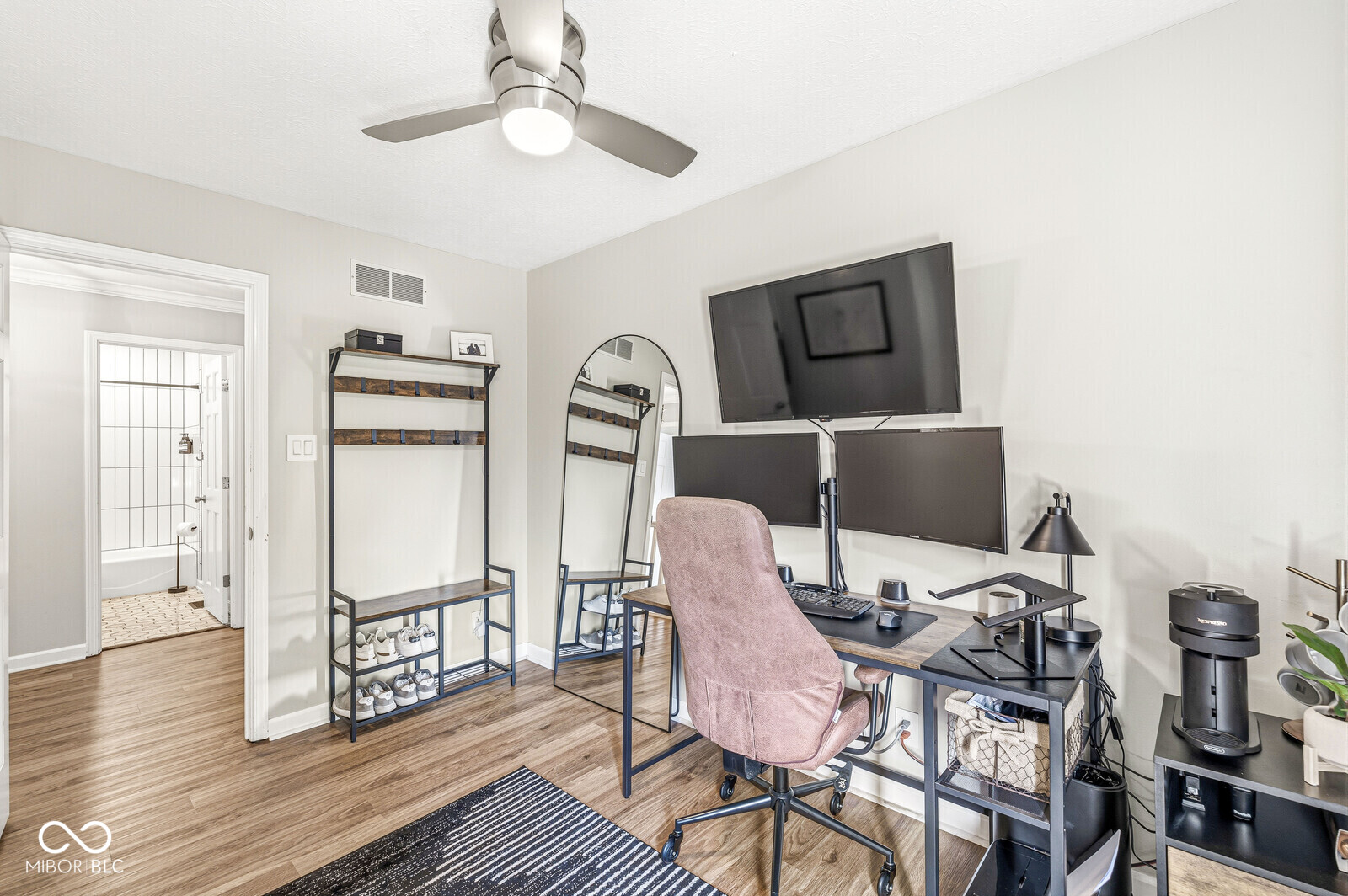 14910 Amkey Court