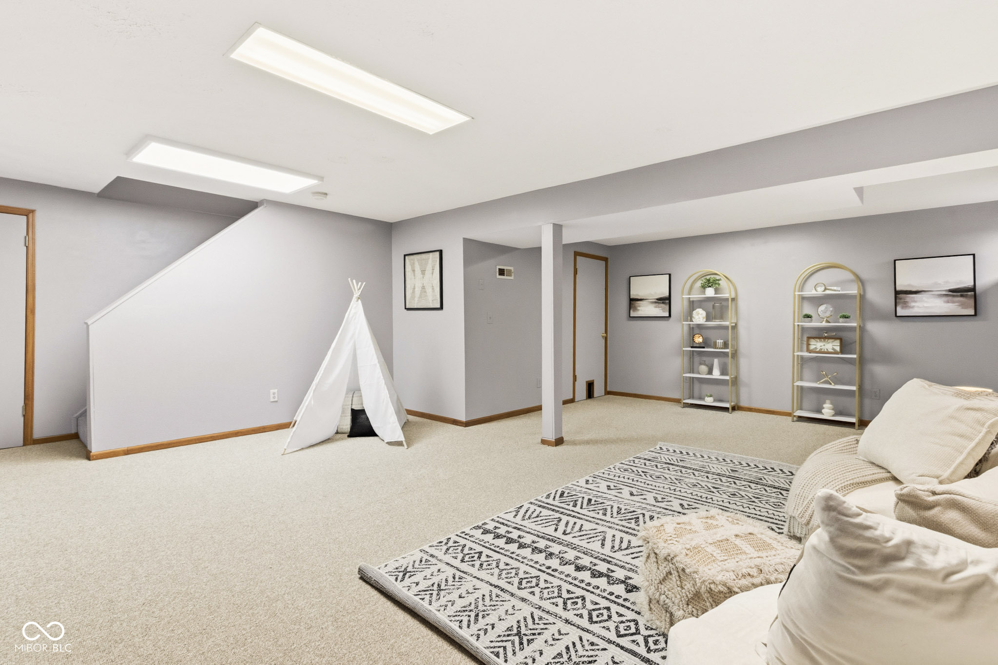 8897 Tanner Drive