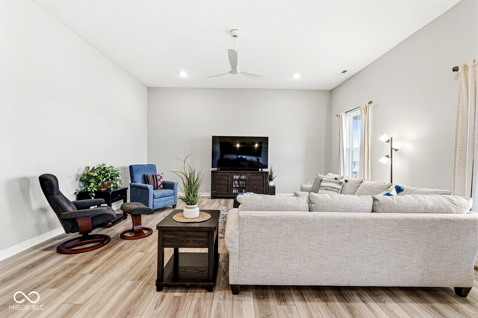1028 Cortland Lane