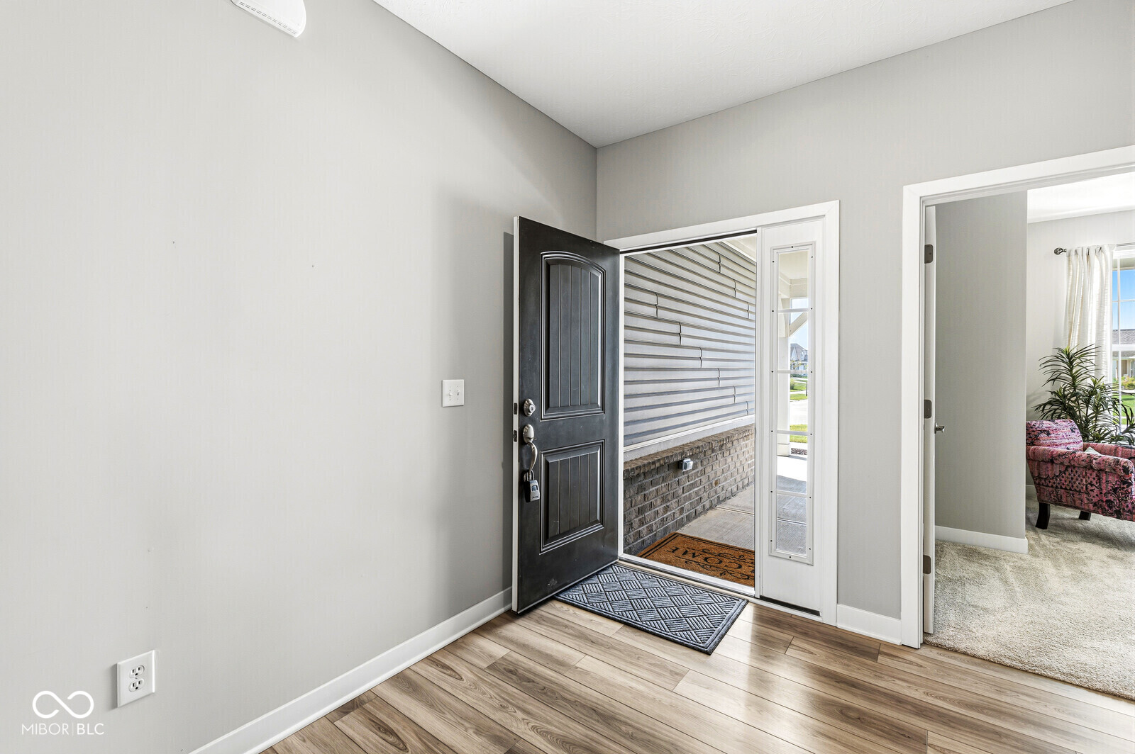 1028 Cortland Lane