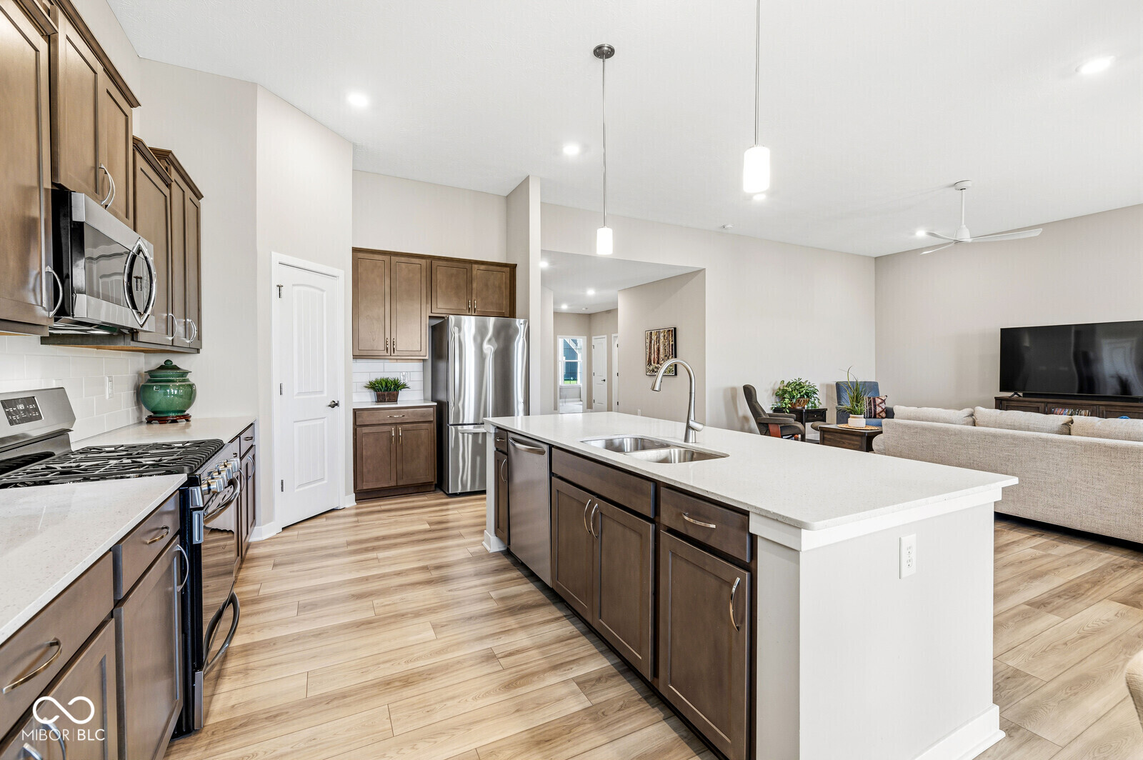 1028 Cortland Lane