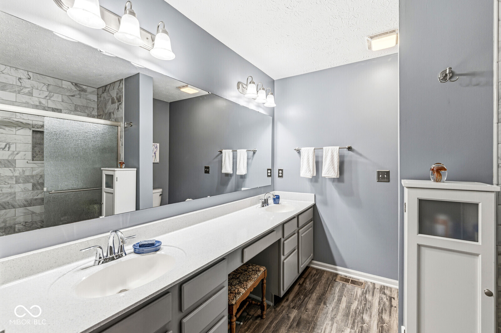 7242 Coppermill Court