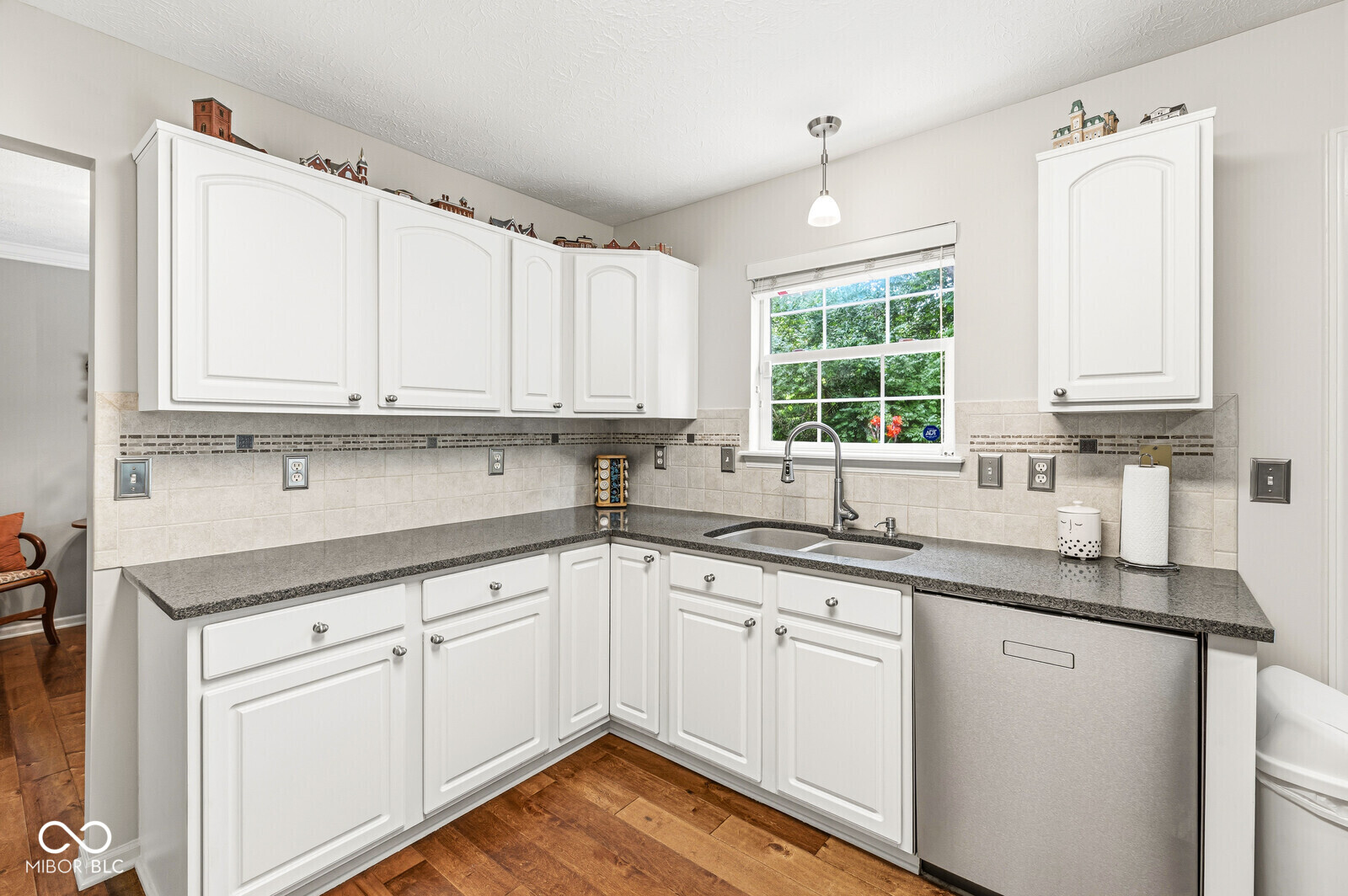 7242 Coppermill Court