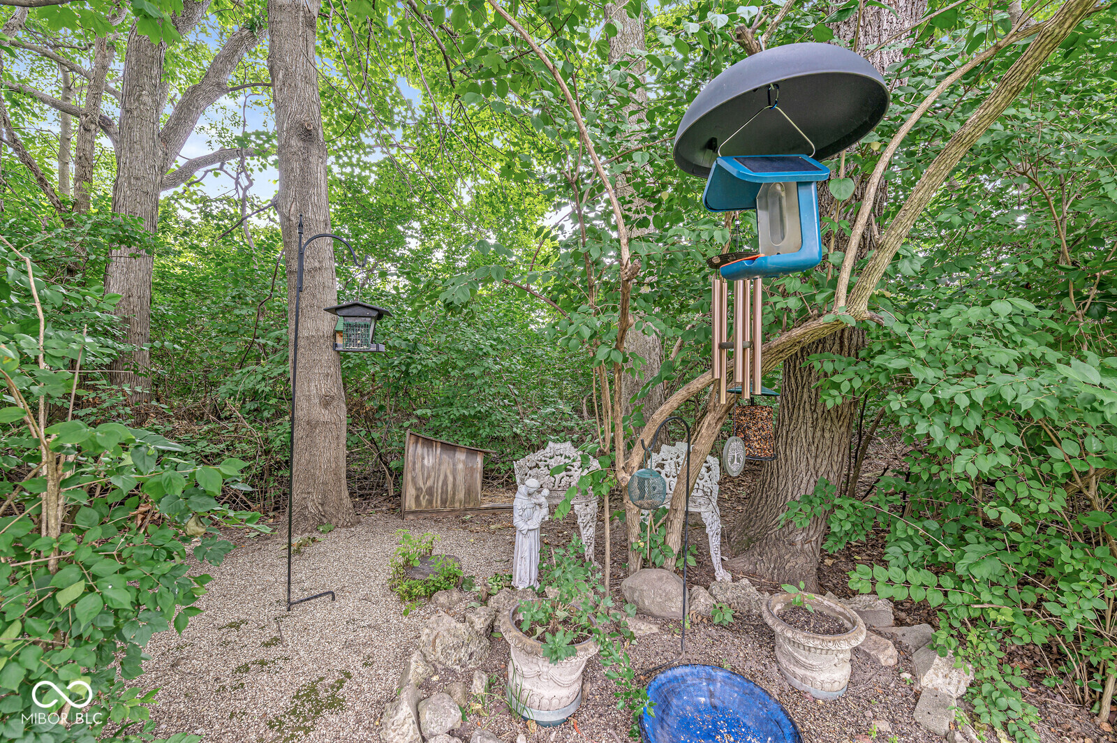 7242 Coppermill Court