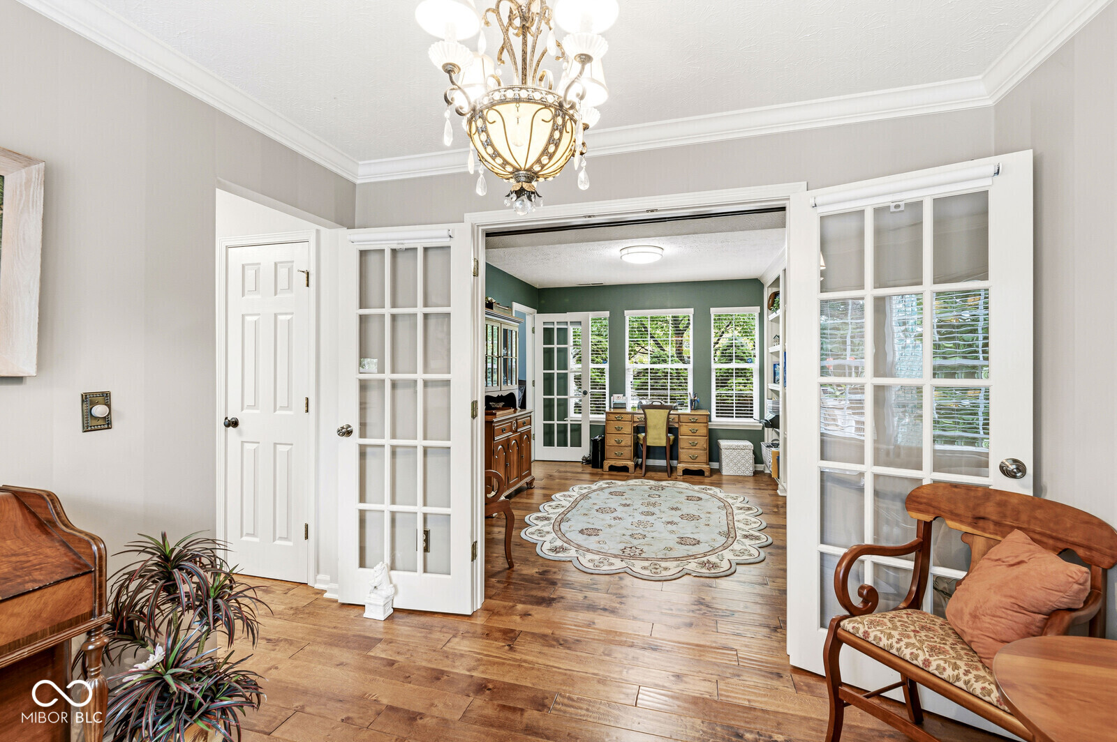 7242 Coppermill Court