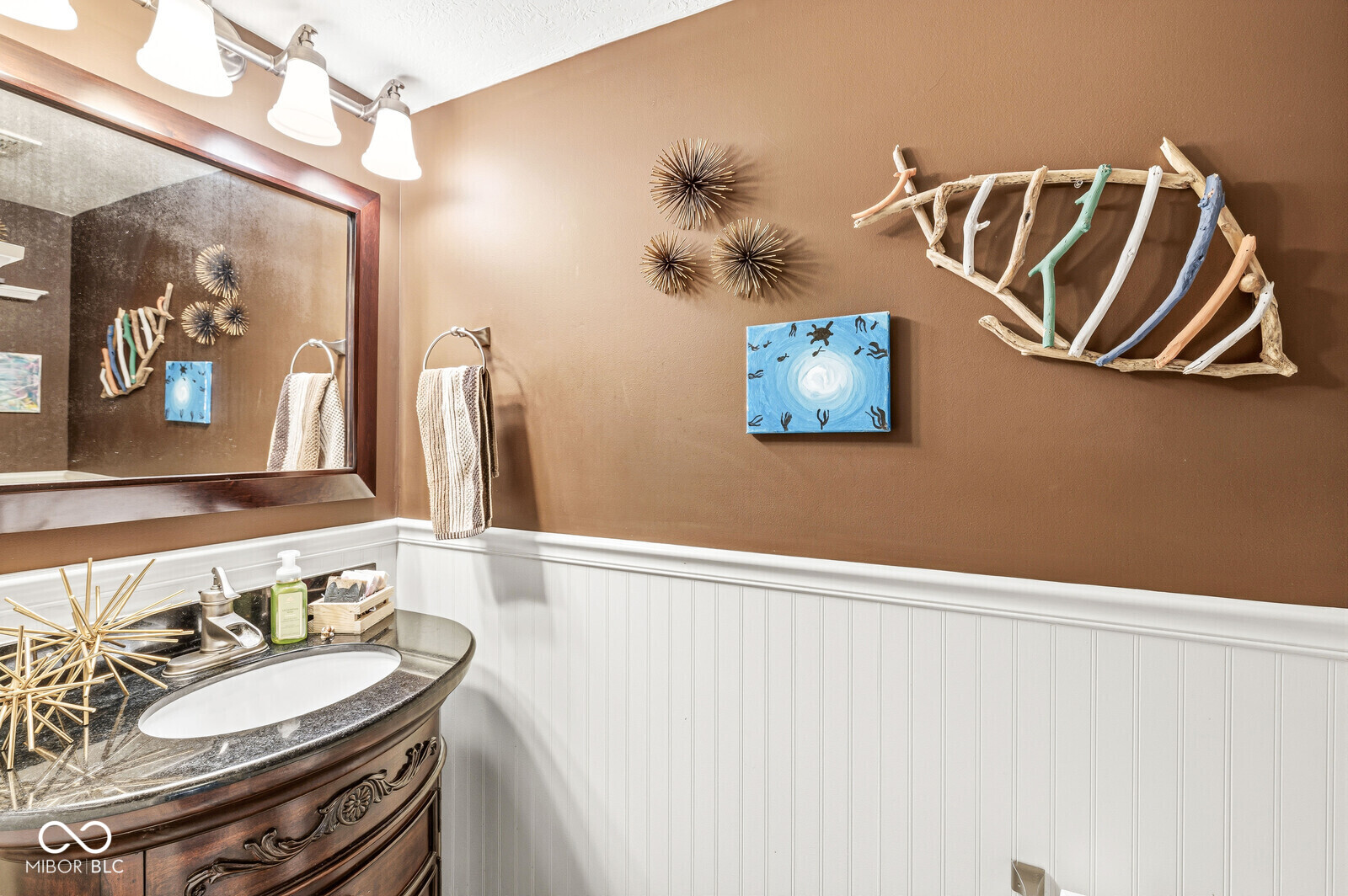 7242 Coppermill Court