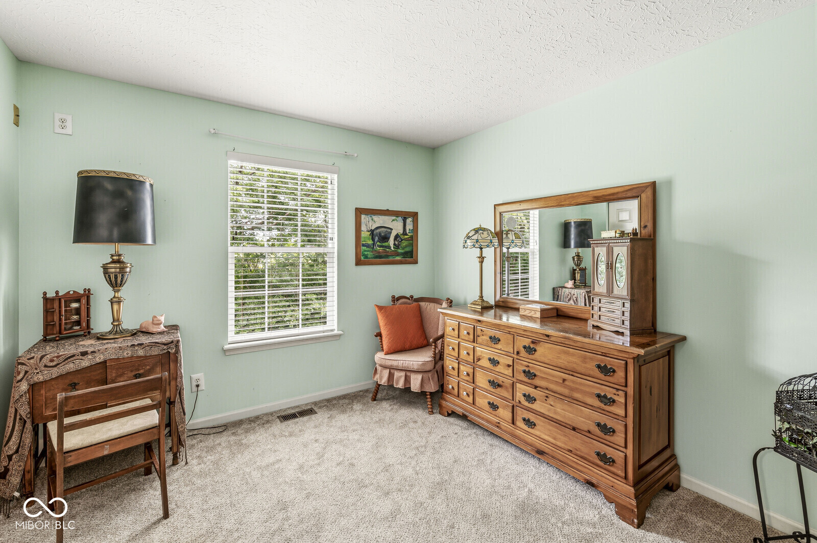 7242 Coppermill Court