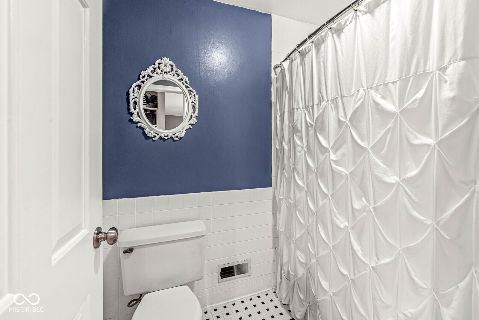 2240 Rome Drive Unit: C