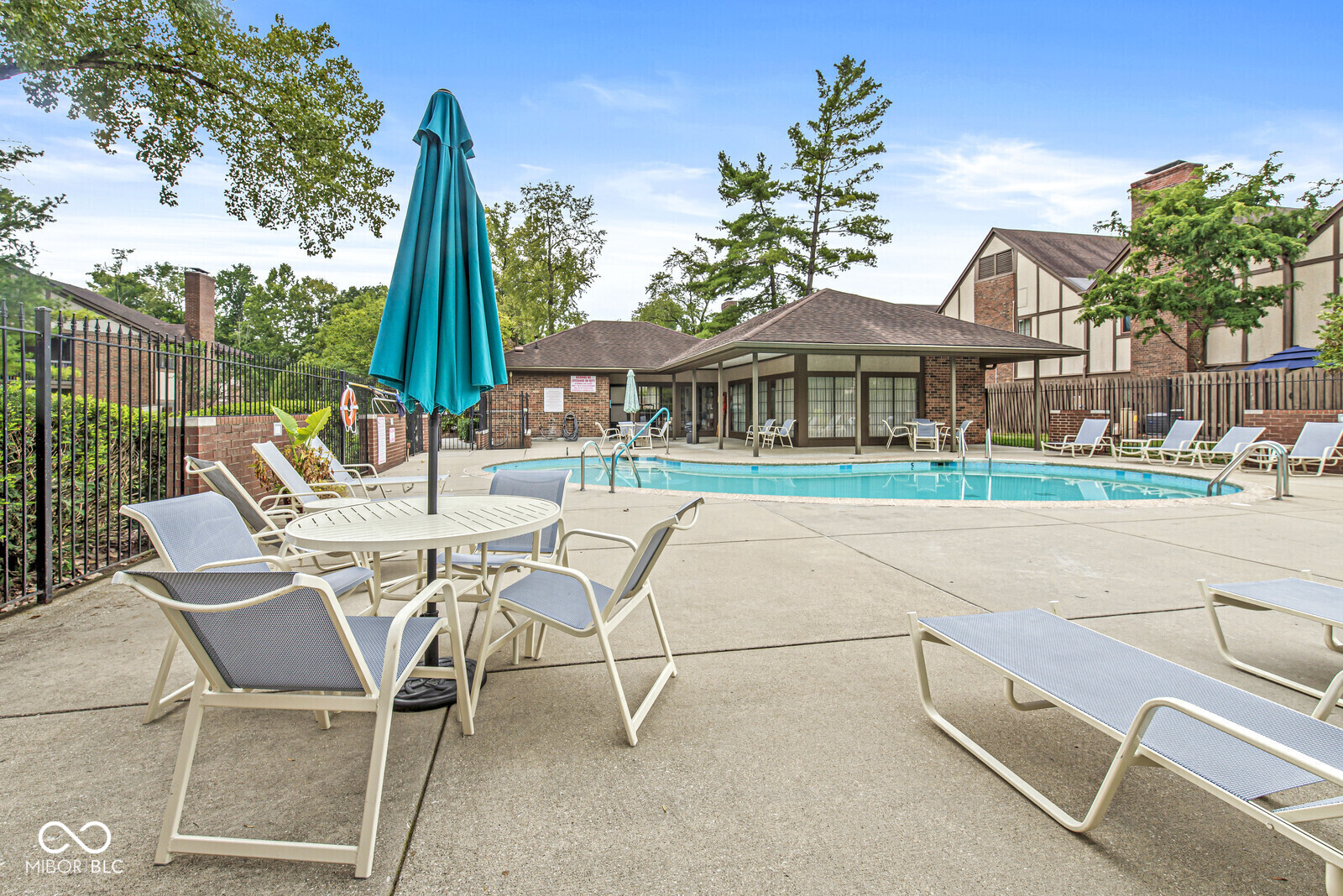 2240 Rome Drive Unit: C