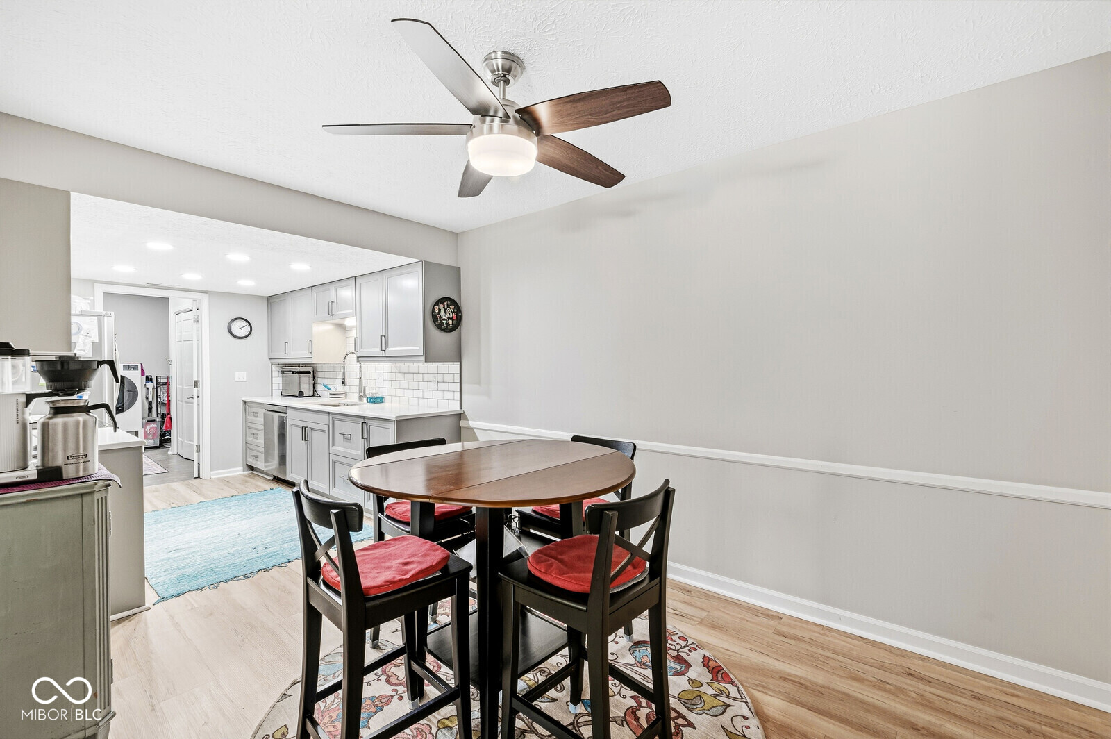 7538 E Farm View Circle Drive