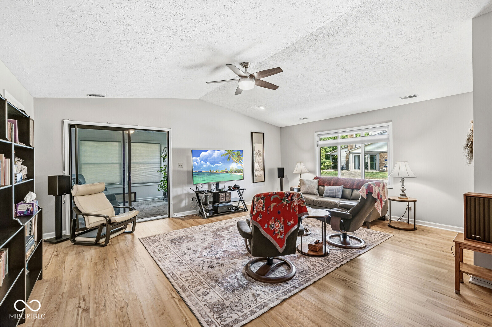 7538 E Farm View Circle Drive