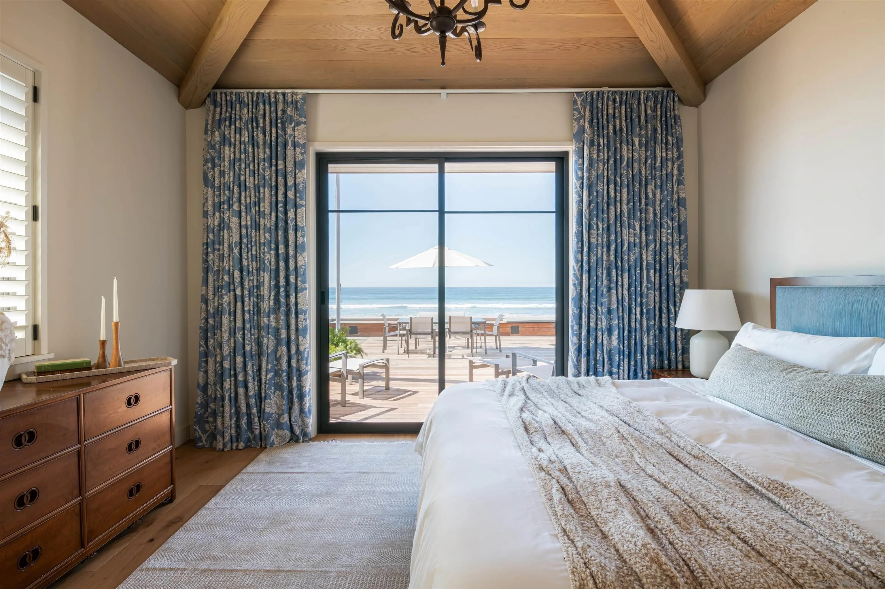 2920 Camino Del Mar