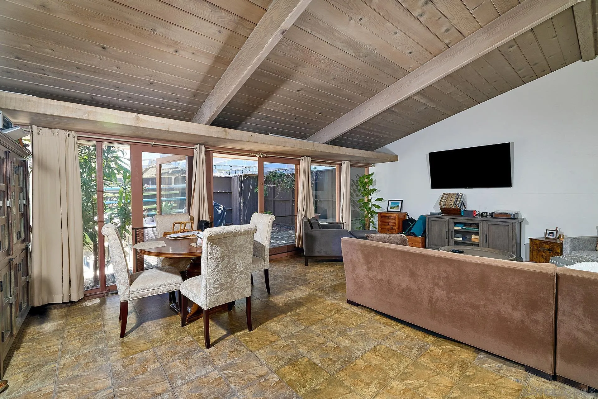 914 Highland Avenue