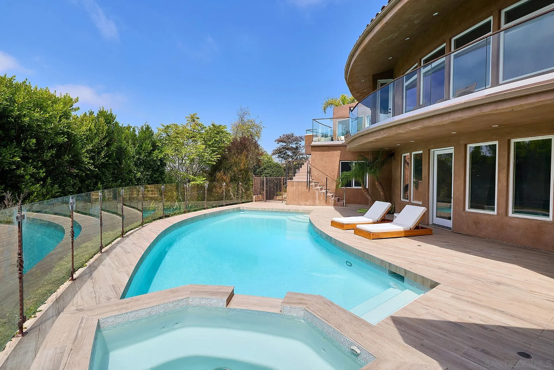 1749 Noma Lane