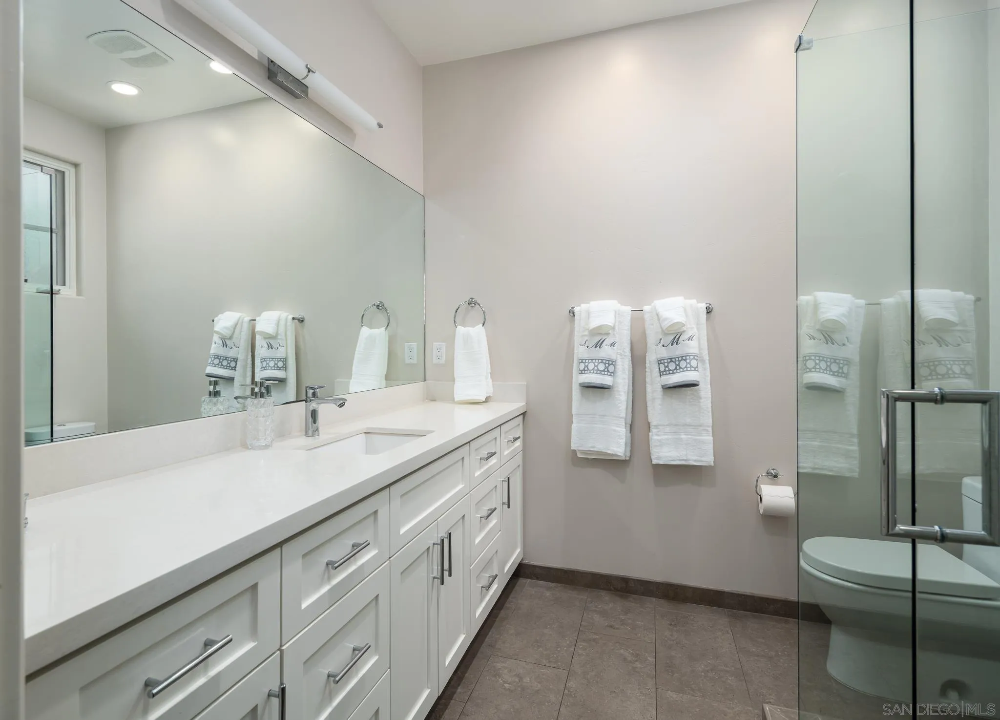 6152 Camino Selva