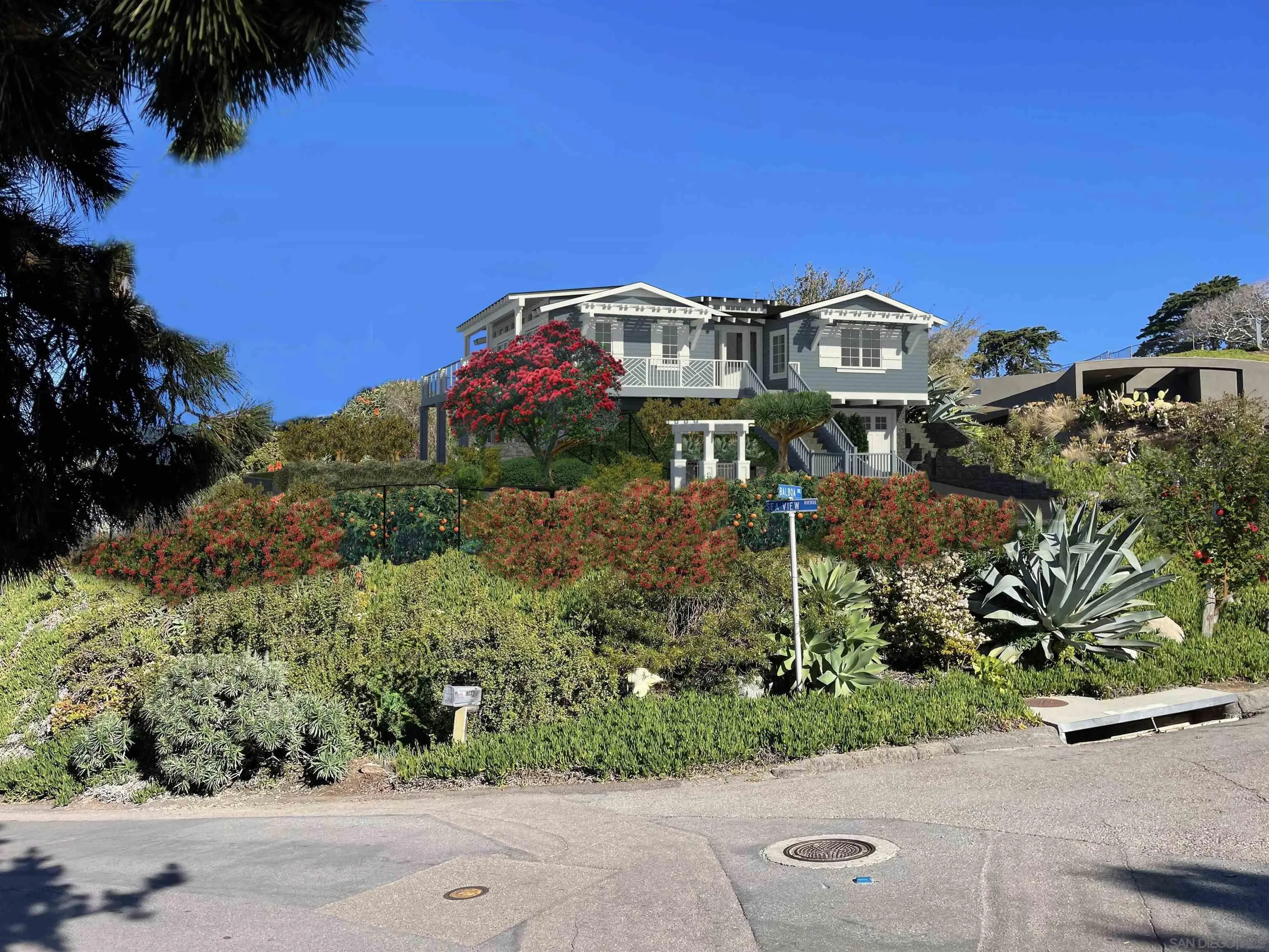 1904 Balboa Ave