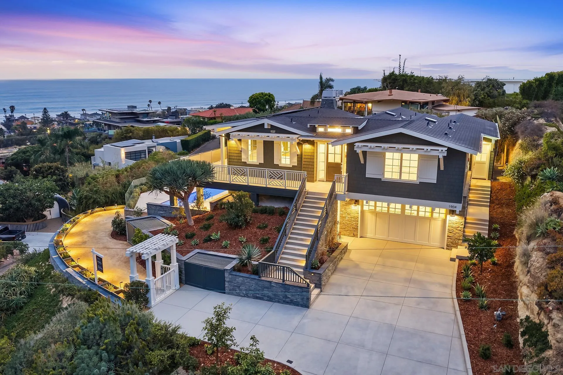 1904 Balboa Ave