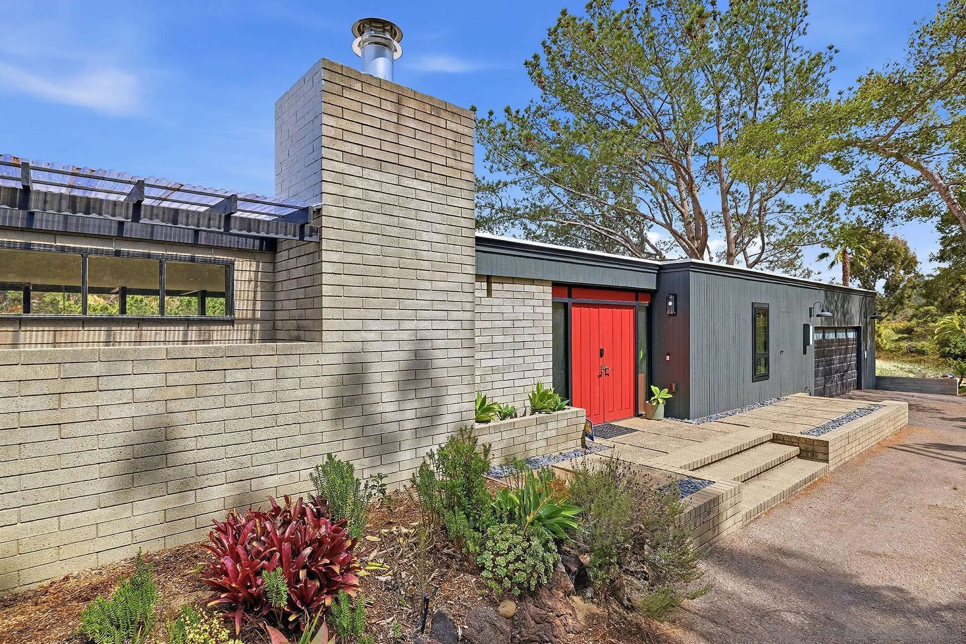 1234 Oribia Road