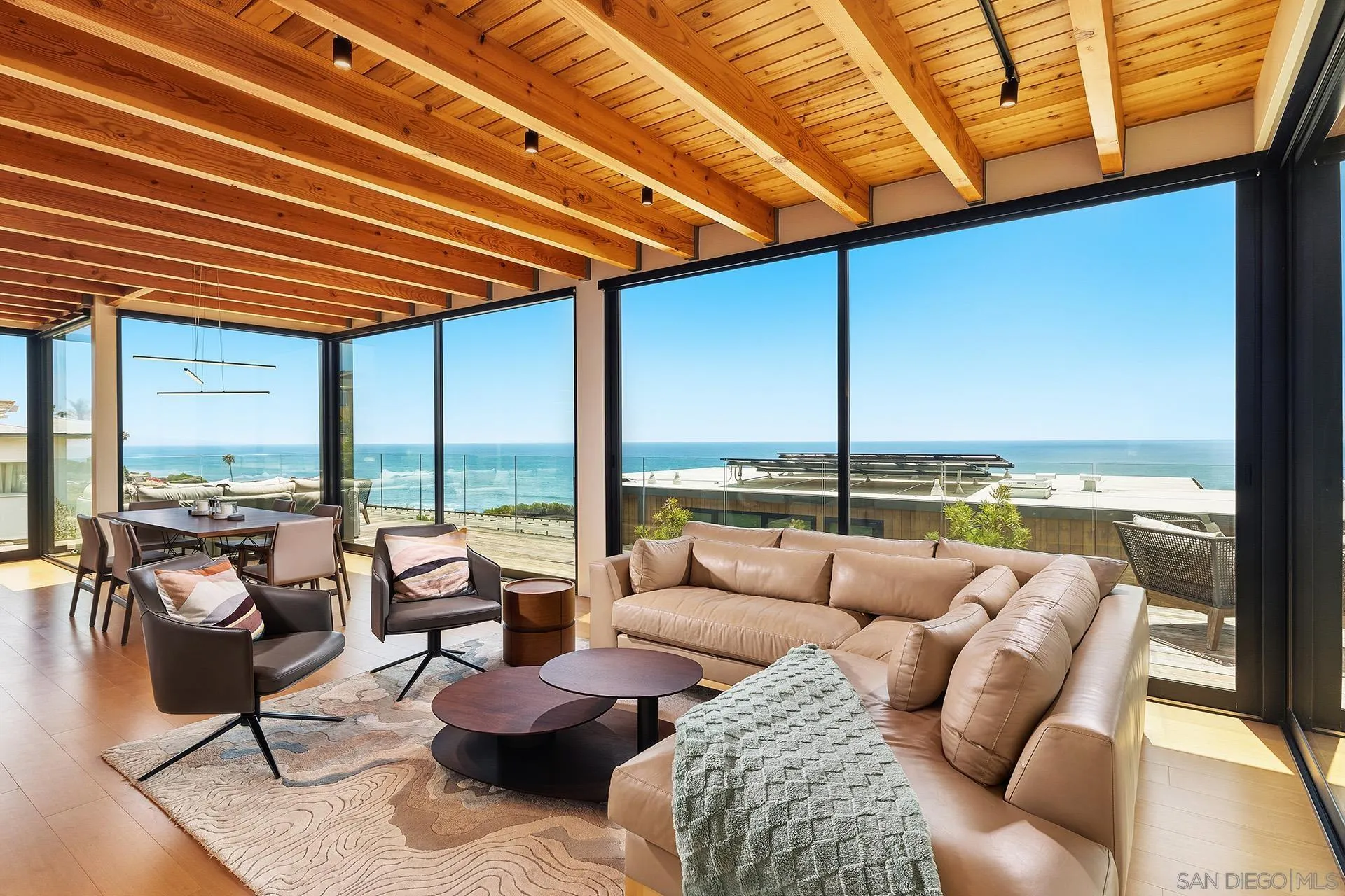 1537 San Elijo