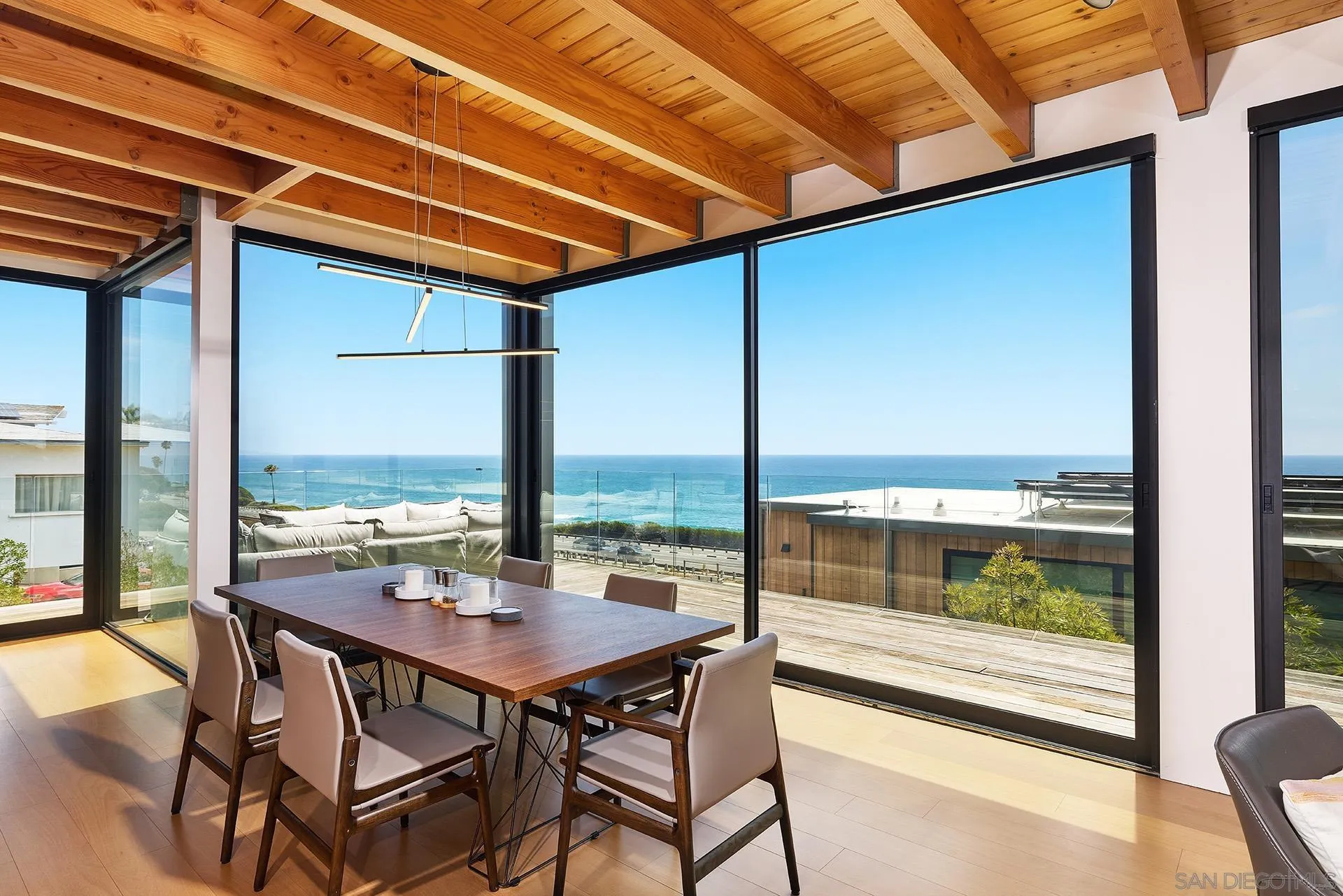 1537 San Elijo