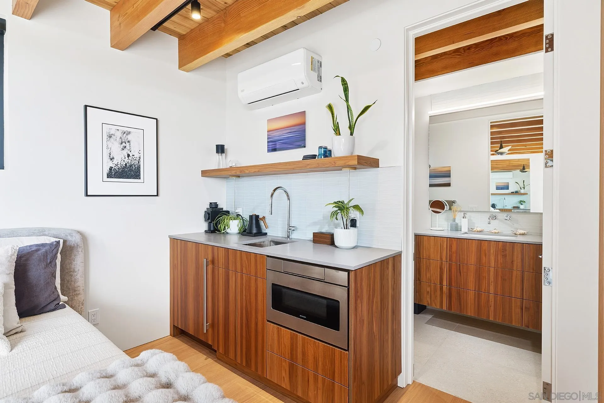 1537 San Elijo
