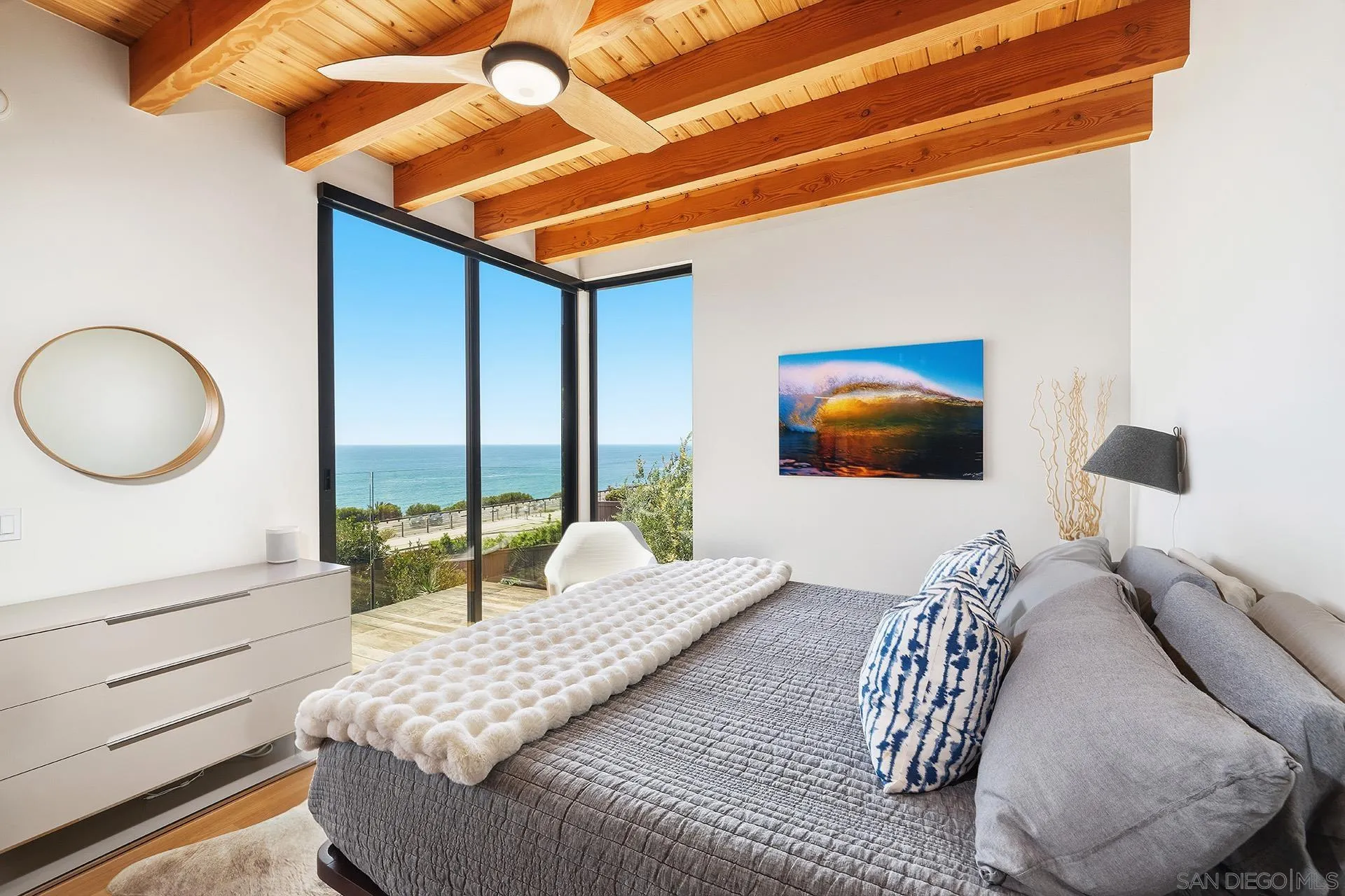 1537 San Elijo