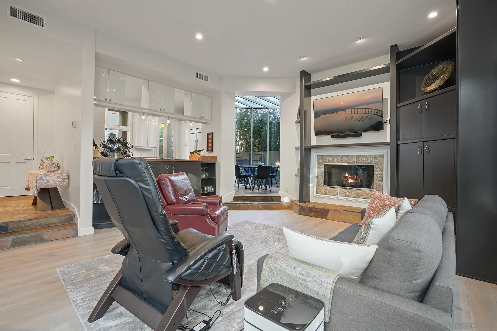 13601 Nogales Drive