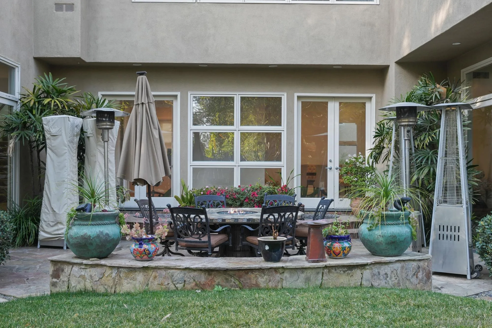 13601 Nogales Drive