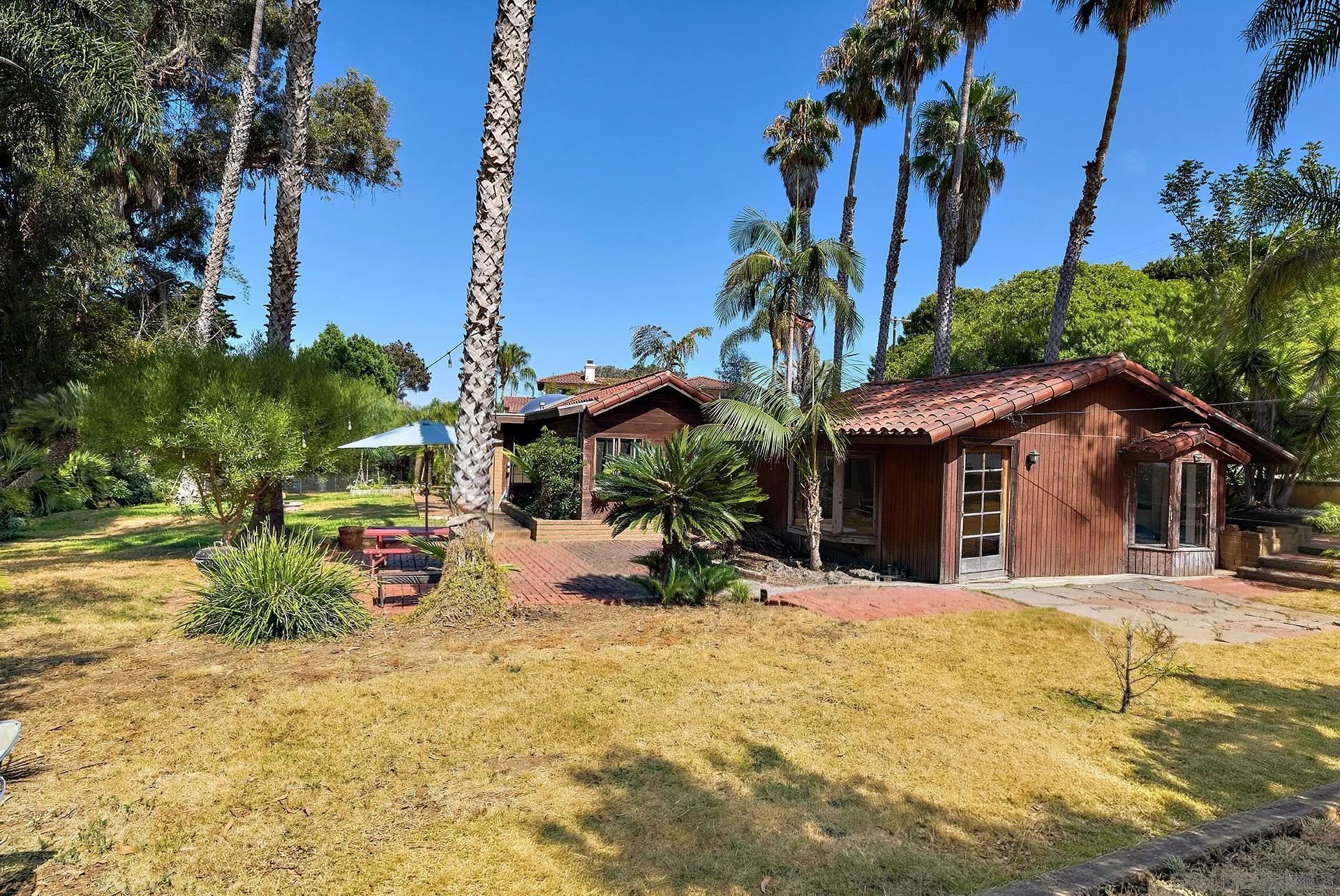 2081 Sheridan