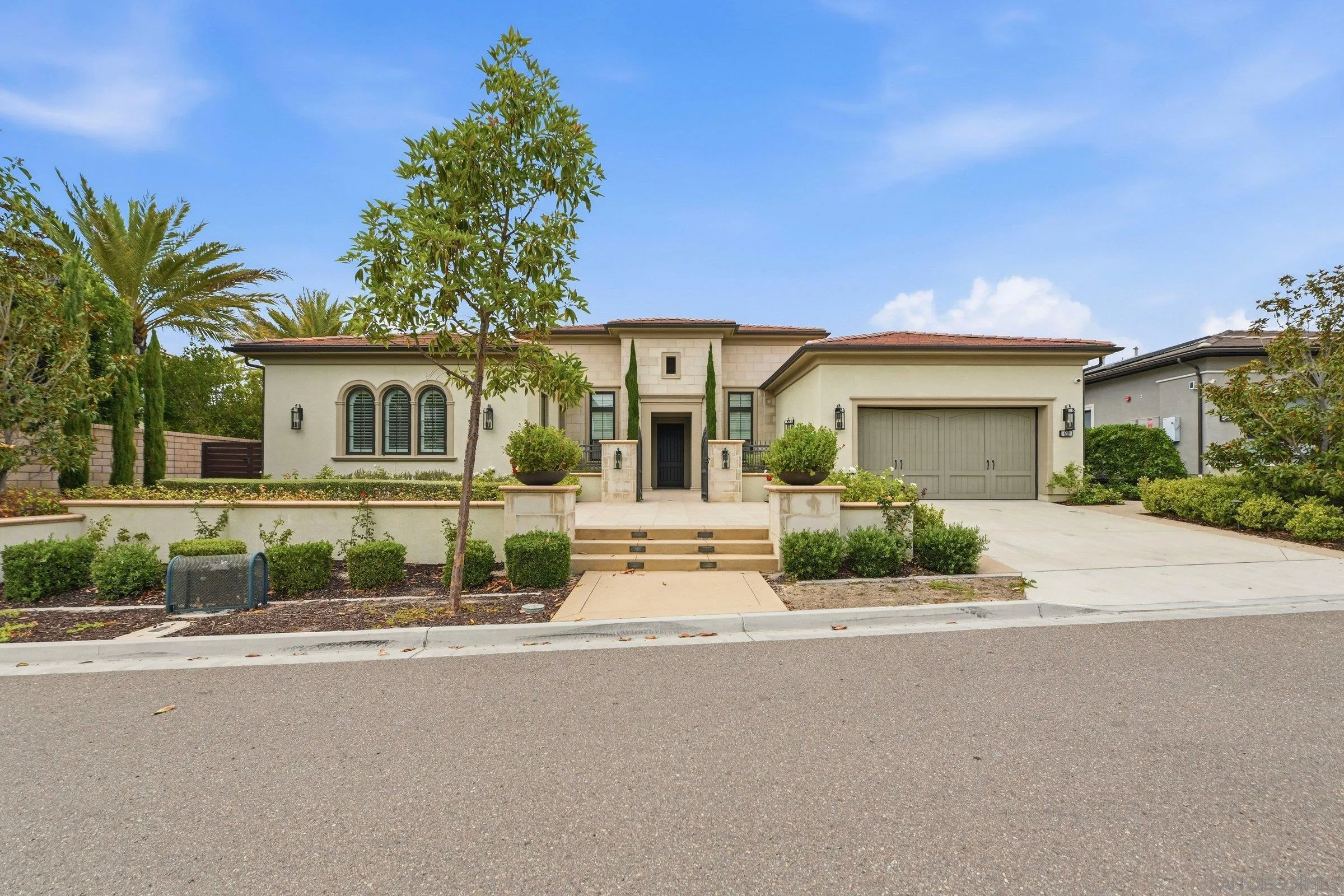 6210 Summit Crest Circle