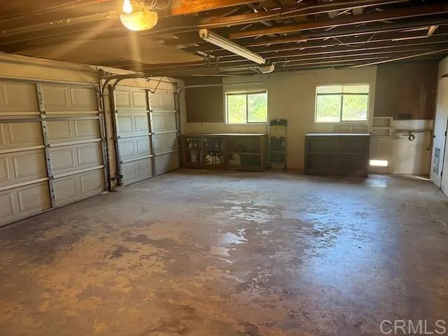 1812 Laurel Road