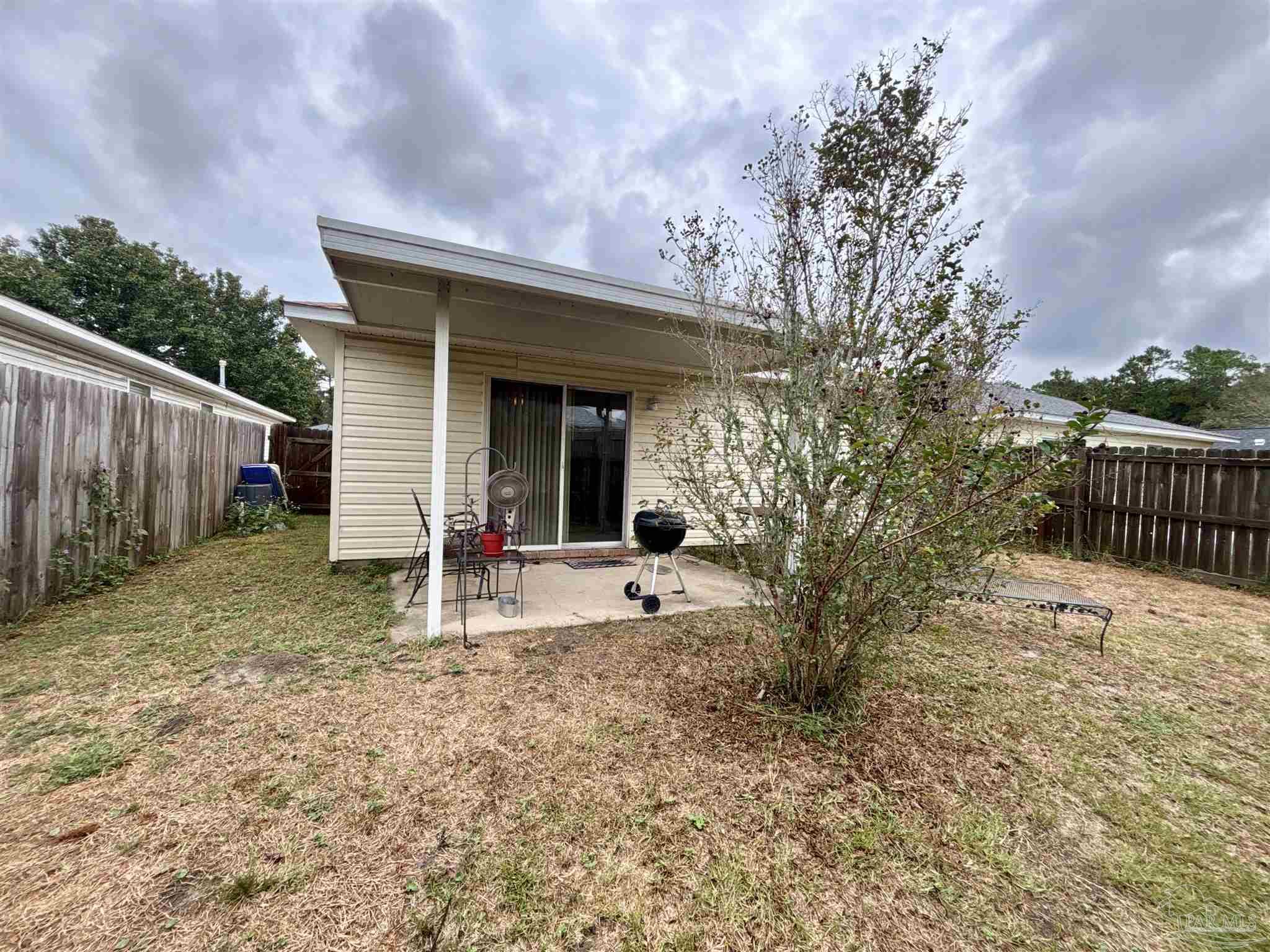 1060 Antigua Cir