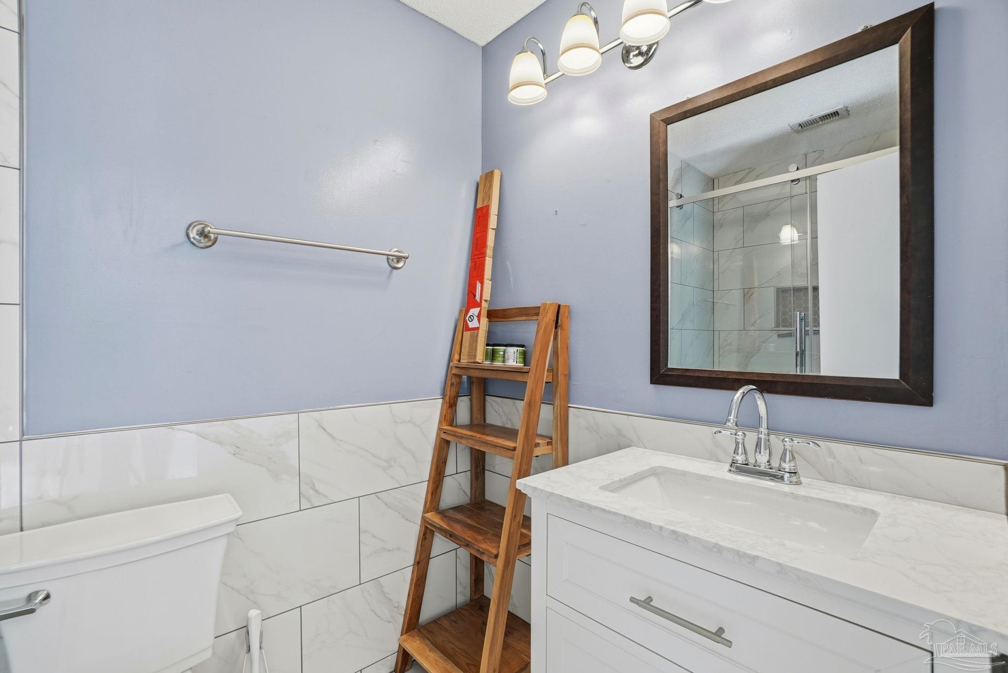 4605 Heatherwood Way