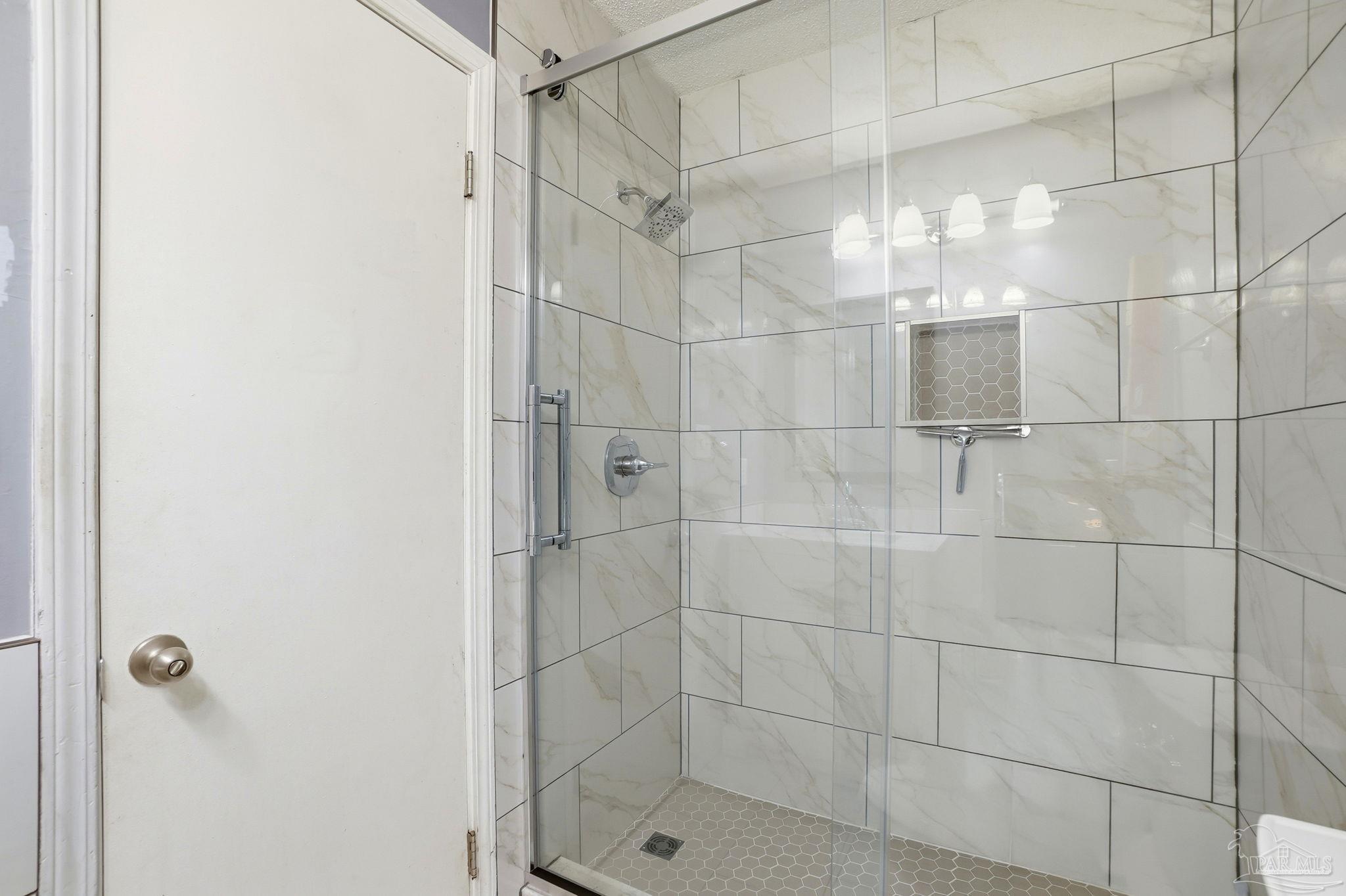 4605 Heatherwood Way