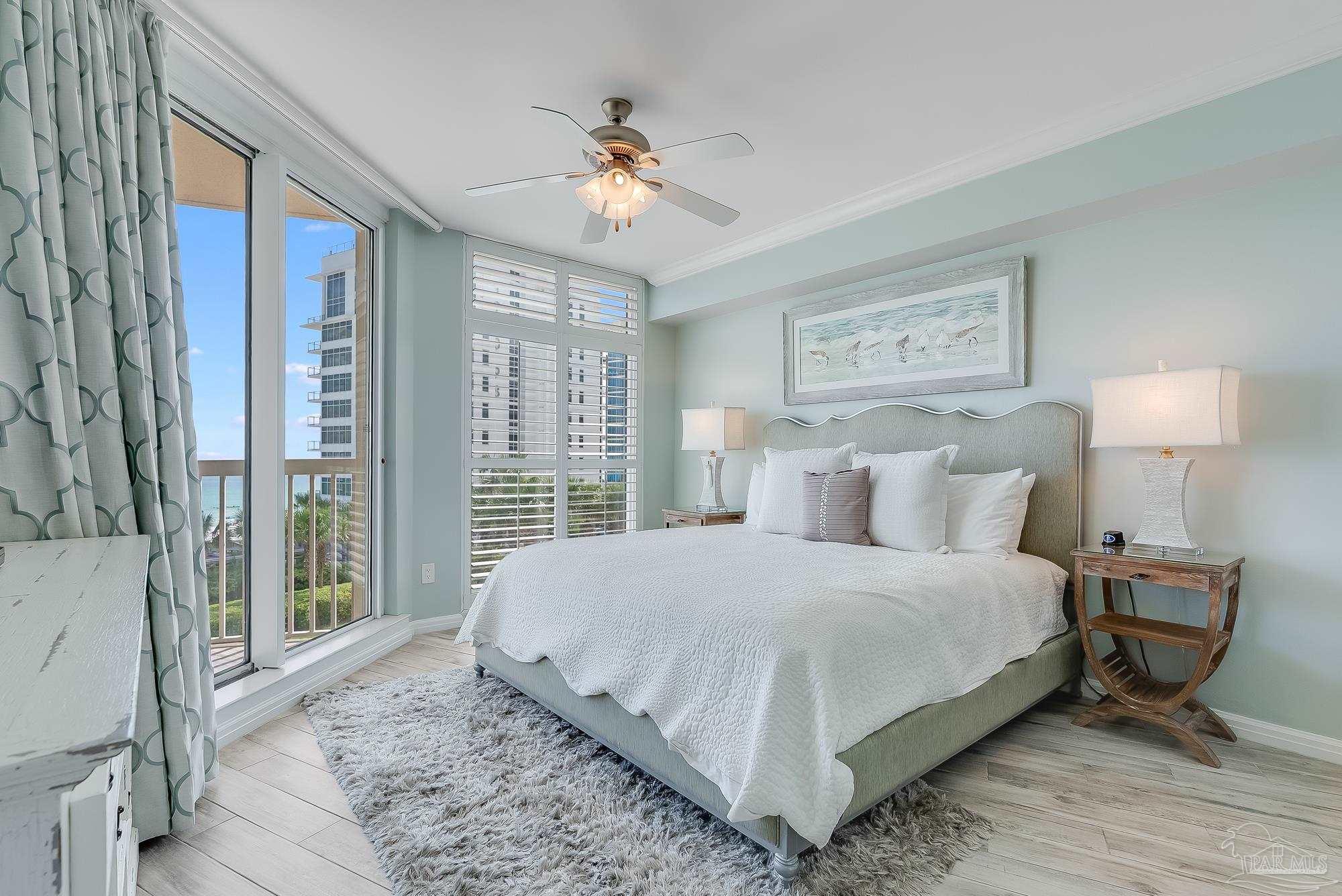 15200 Emerald Coast Pkwy # 407