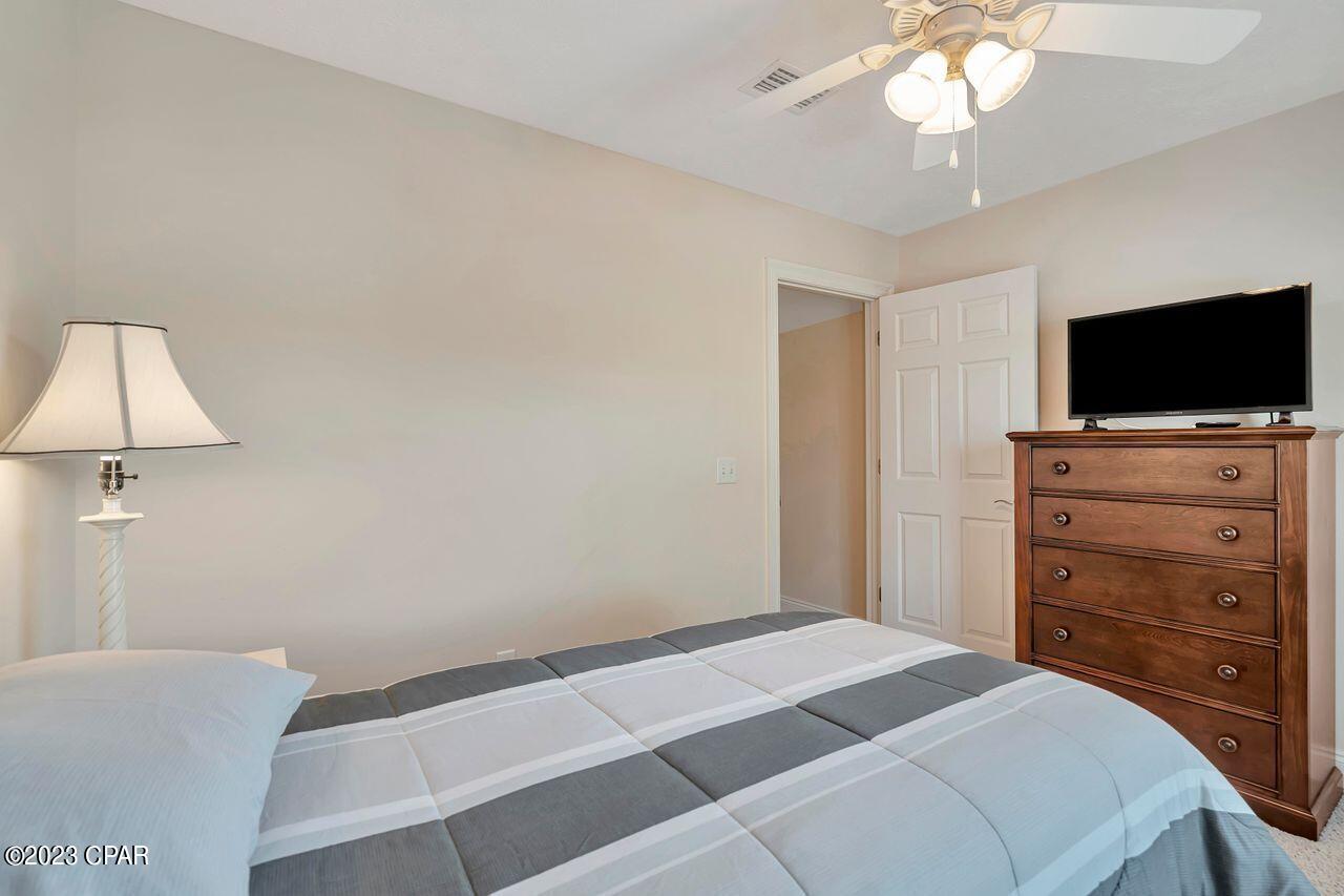 6646 Harbour Boulevard