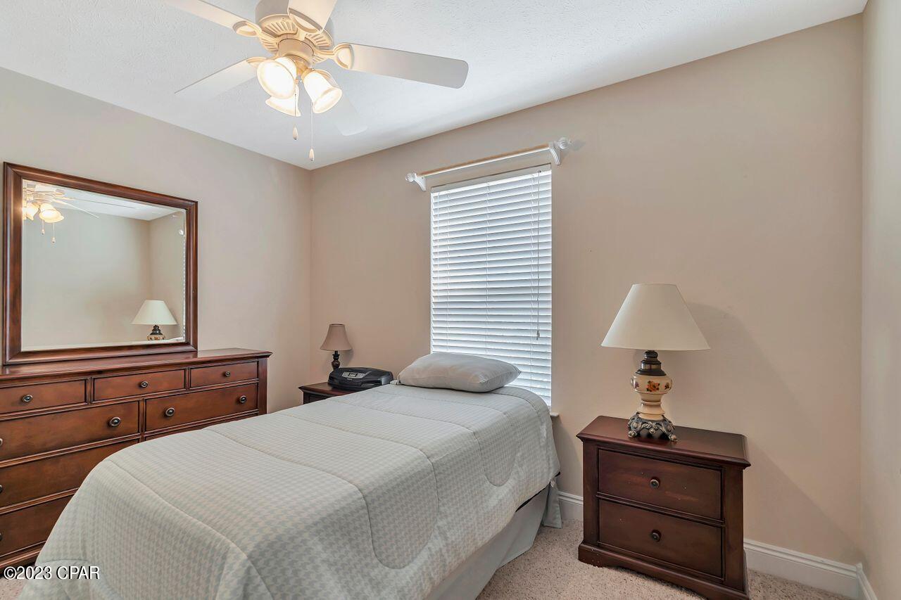 6646 Harbour Boulevard