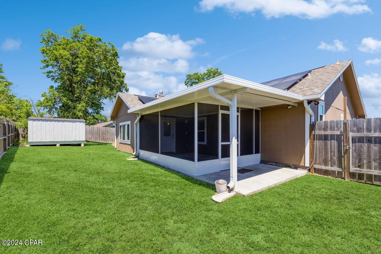 7711 Shadow Bay Drive