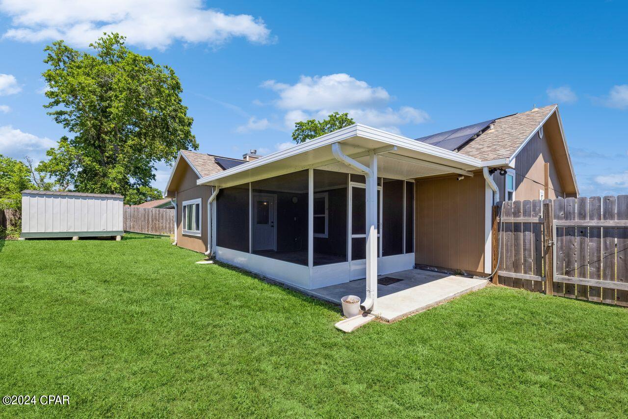 7711 Shadow Bay Drive