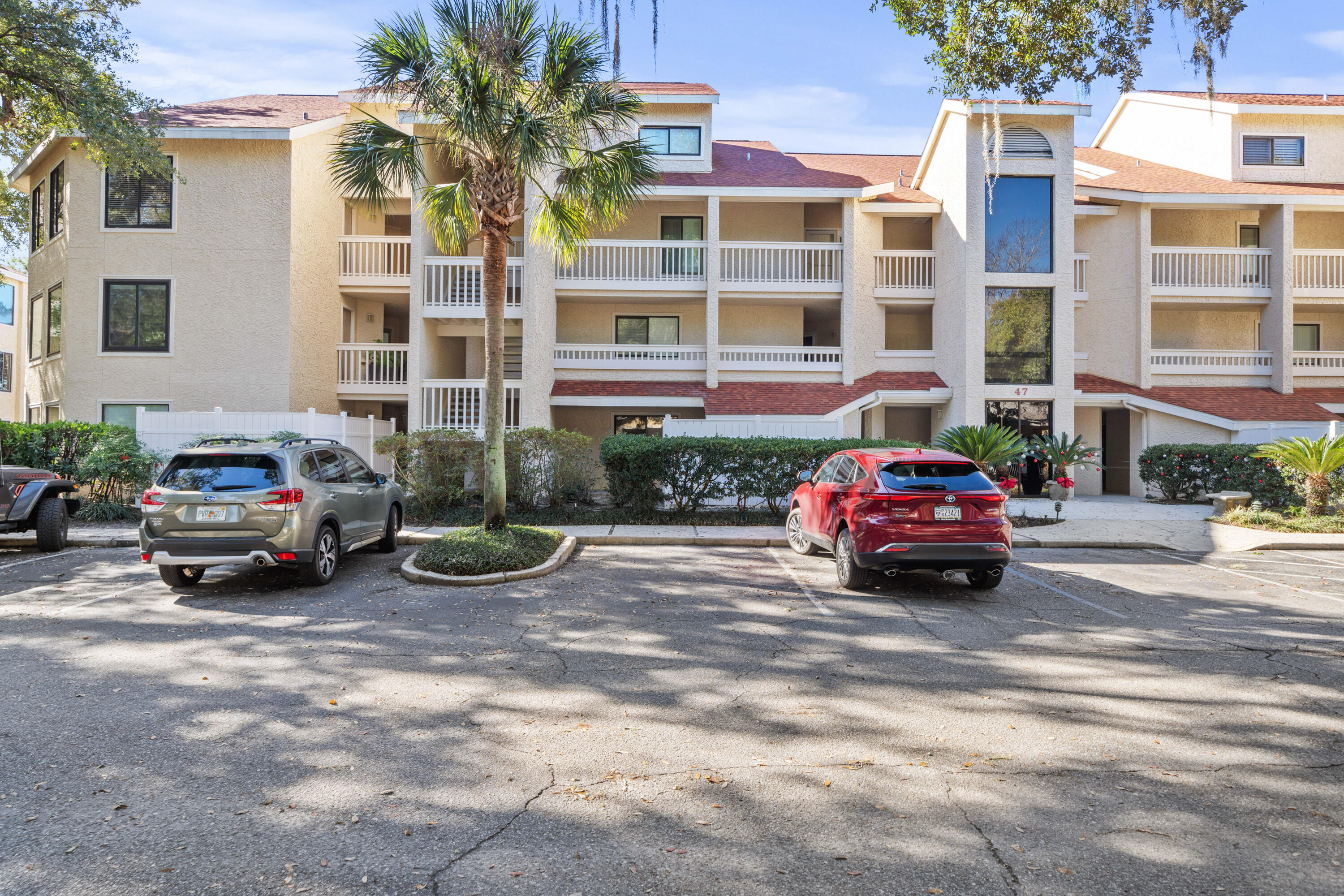 47 Marina Cove Drive, UNIT 305
