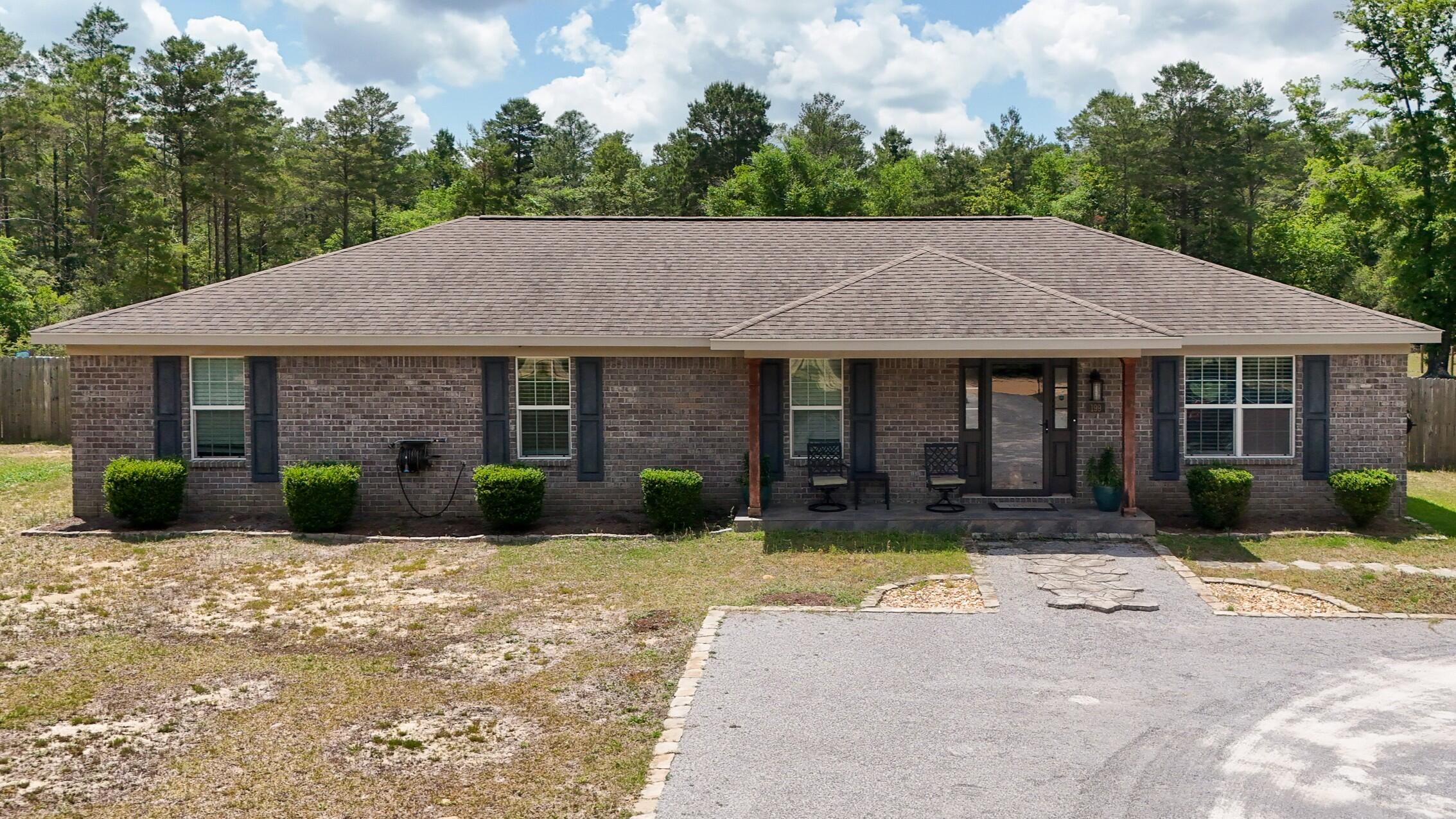 199 W Italian Avenue, DeFuniak Springs