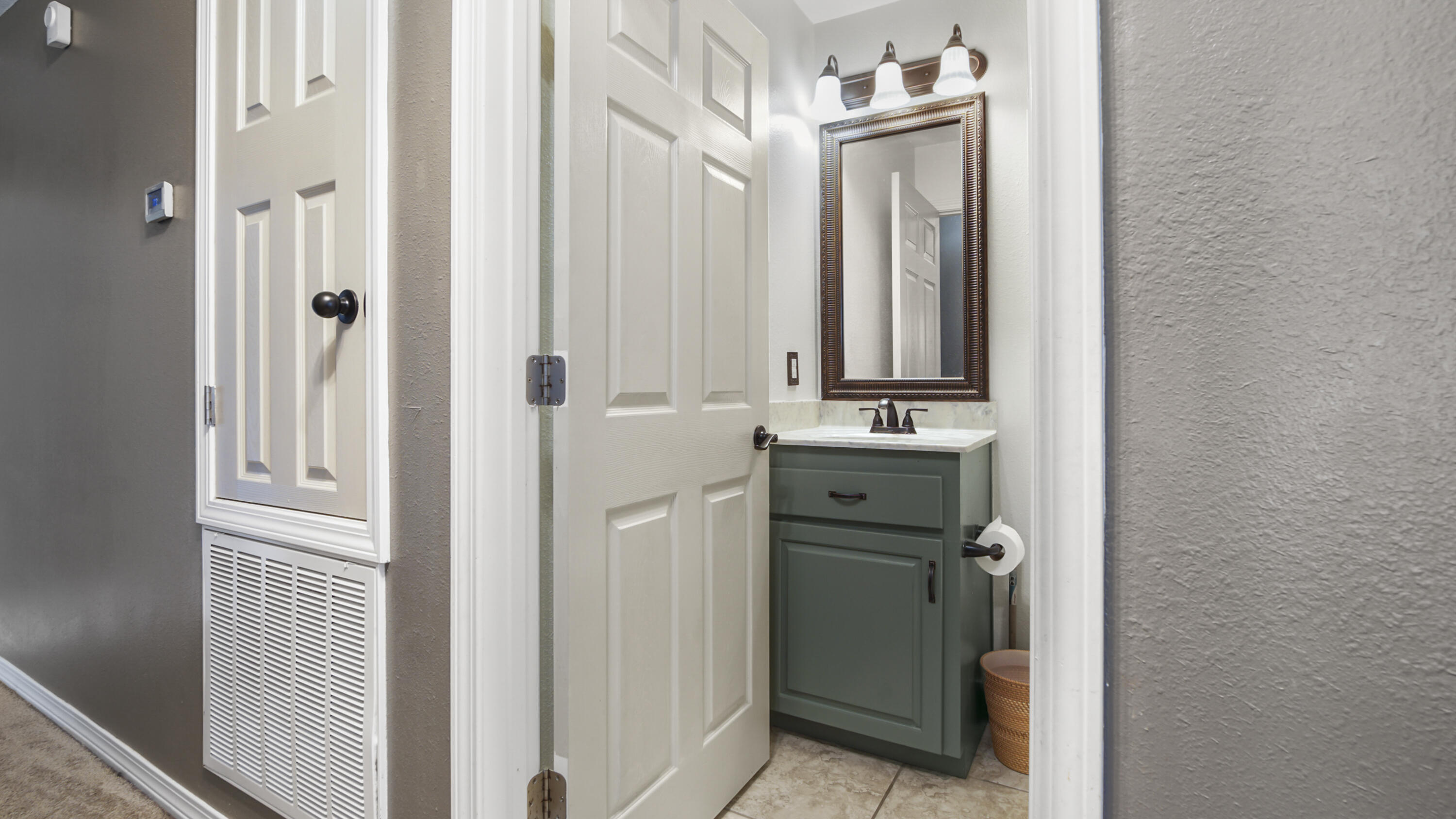 199 W Italian Avenue, DeFuniak Springs