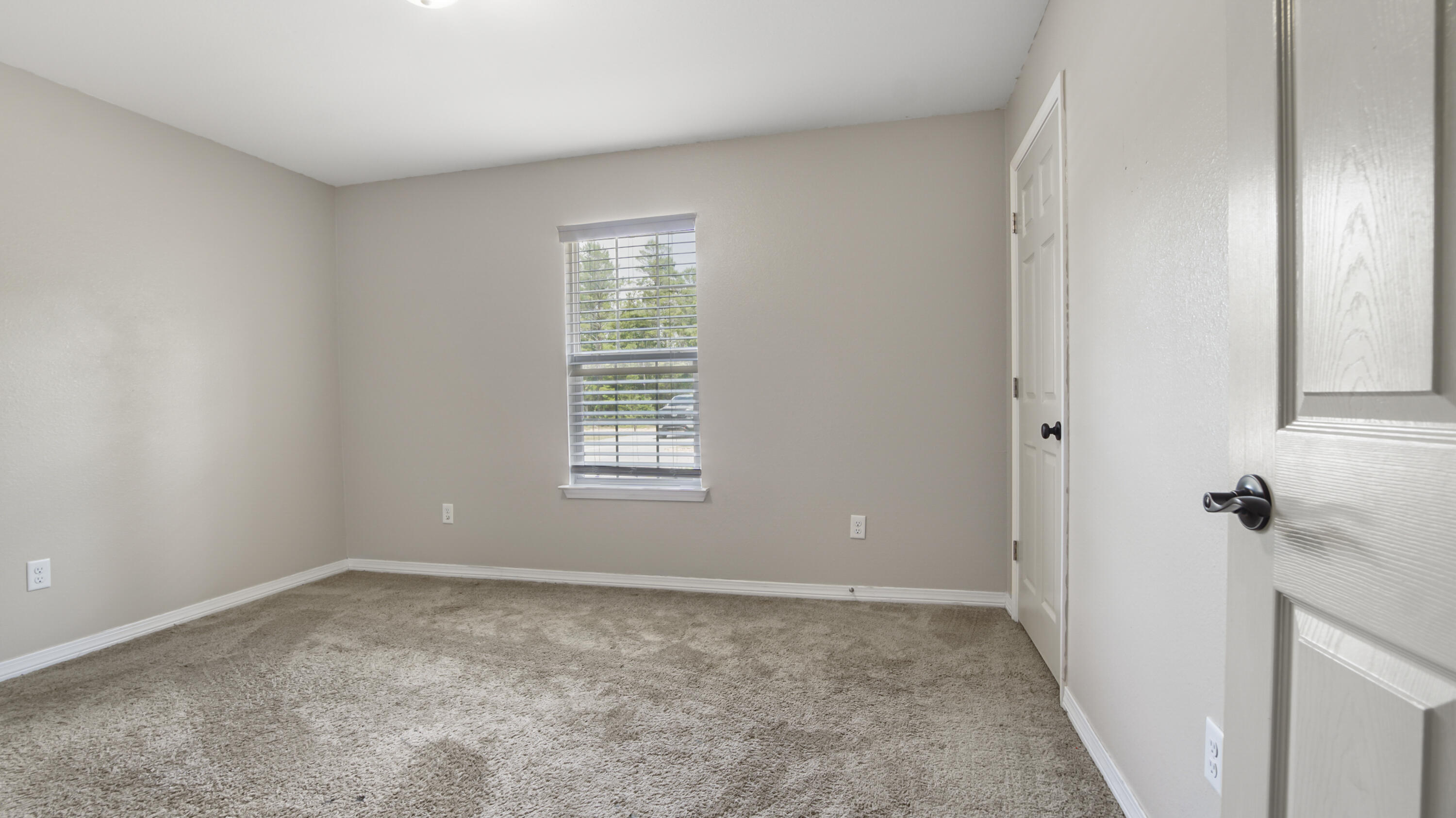 199 W Italian Avenue, DeFuniak Springs