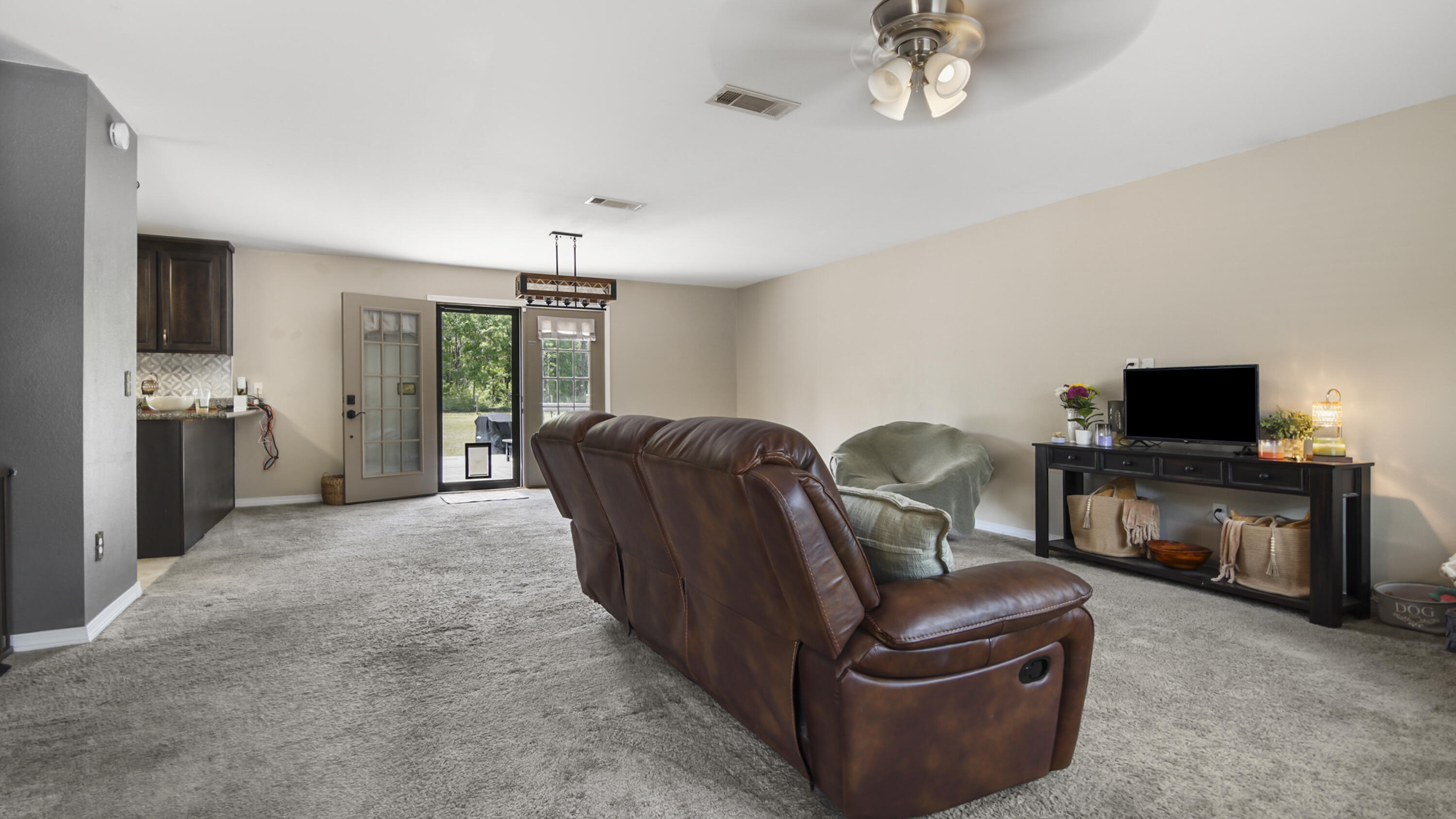 199 W Italian Avenue, DeFuniak Springs