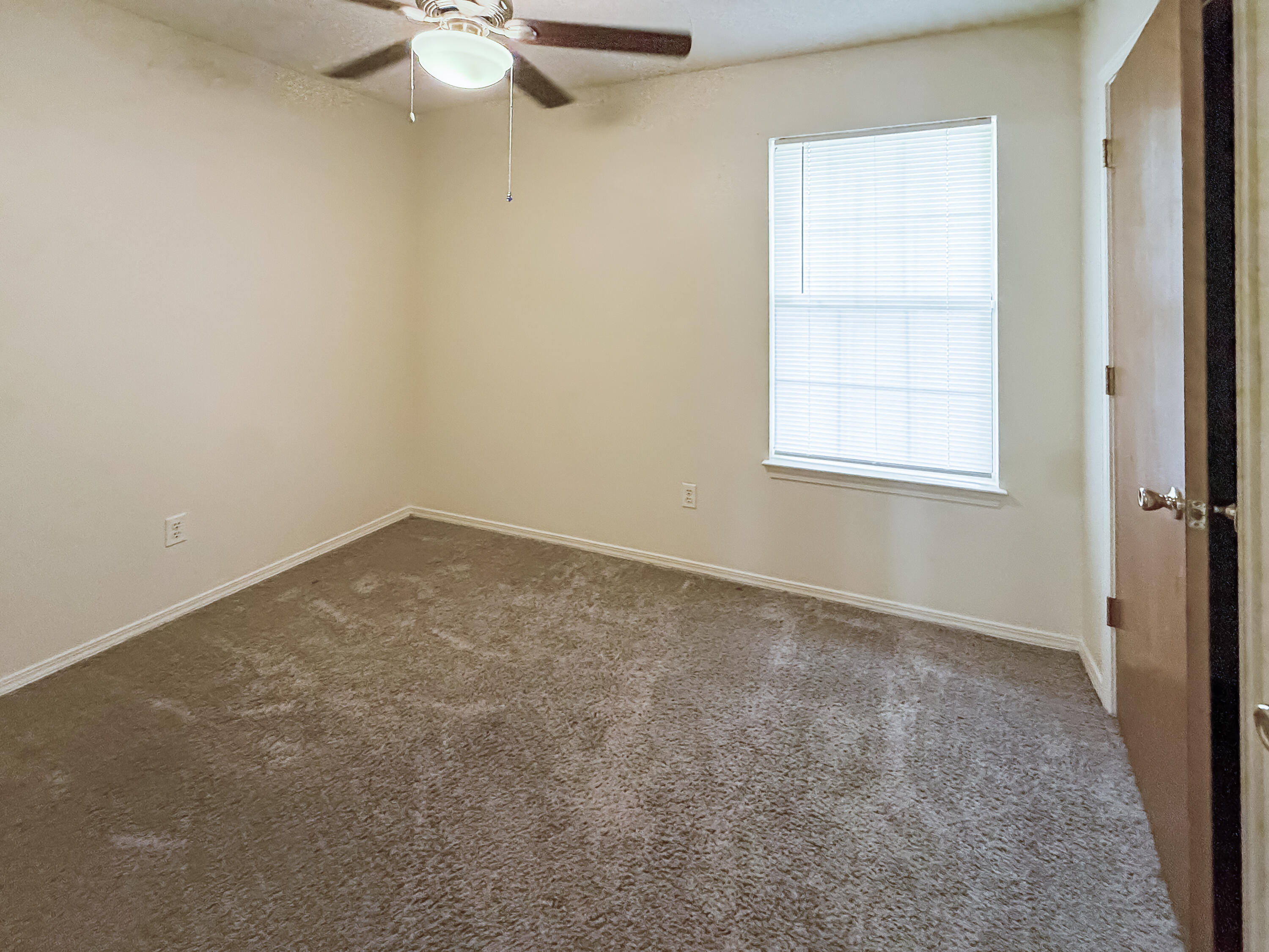 8943 Forest Oak Drive