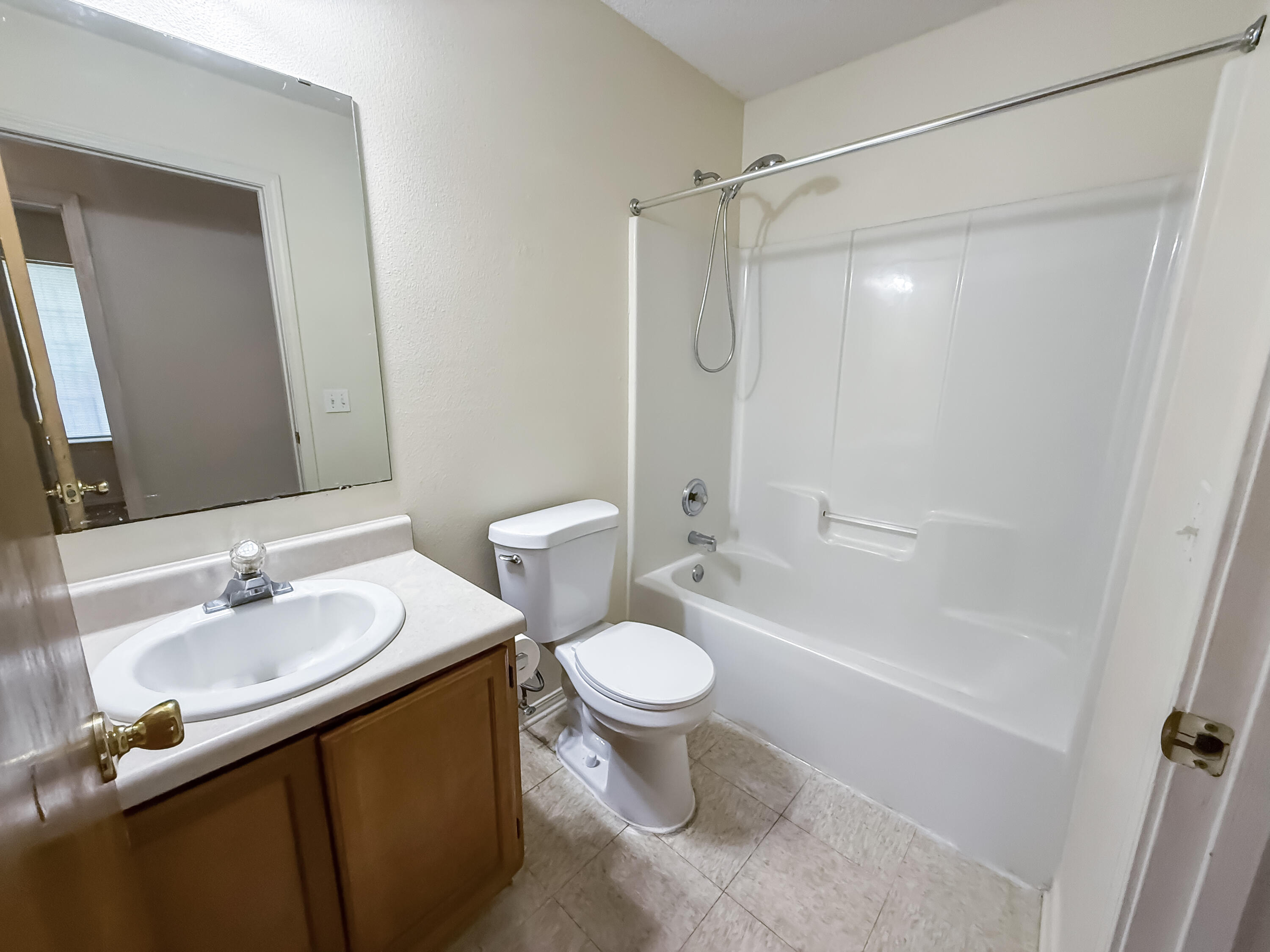 8943 Forest Oak Drive